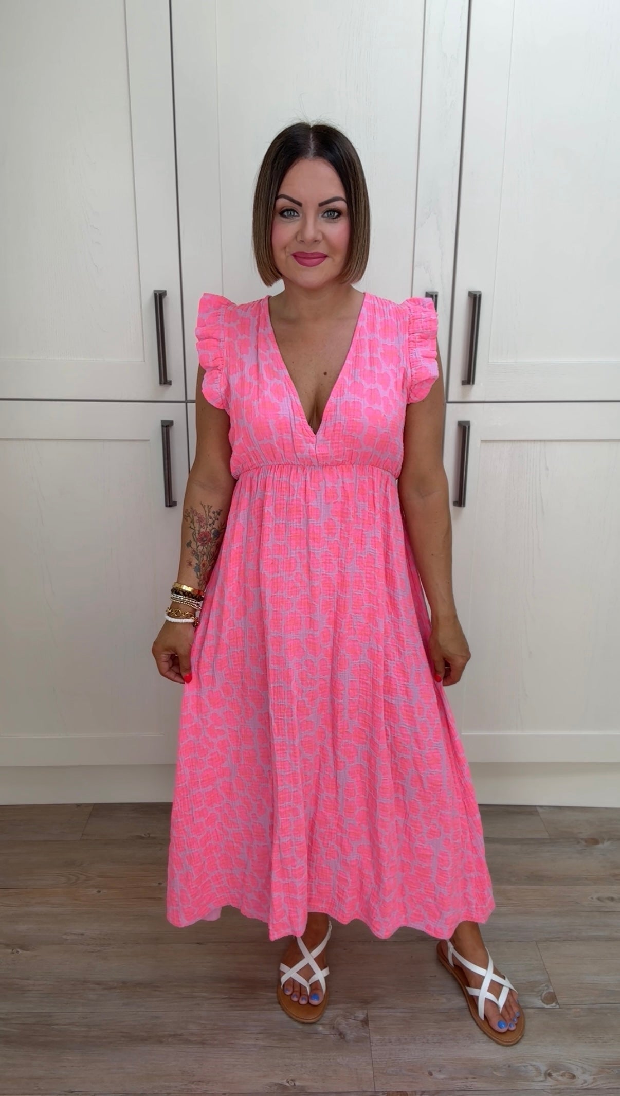 SALE FRILL SLEEVED FRUITELLA DRESS NEON PINK
