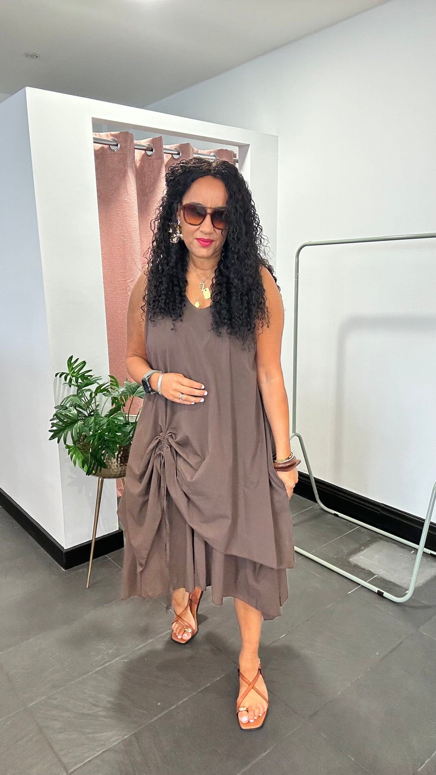 VIVIEN LAYERED MAXI DRESS CHOCOLATE *New