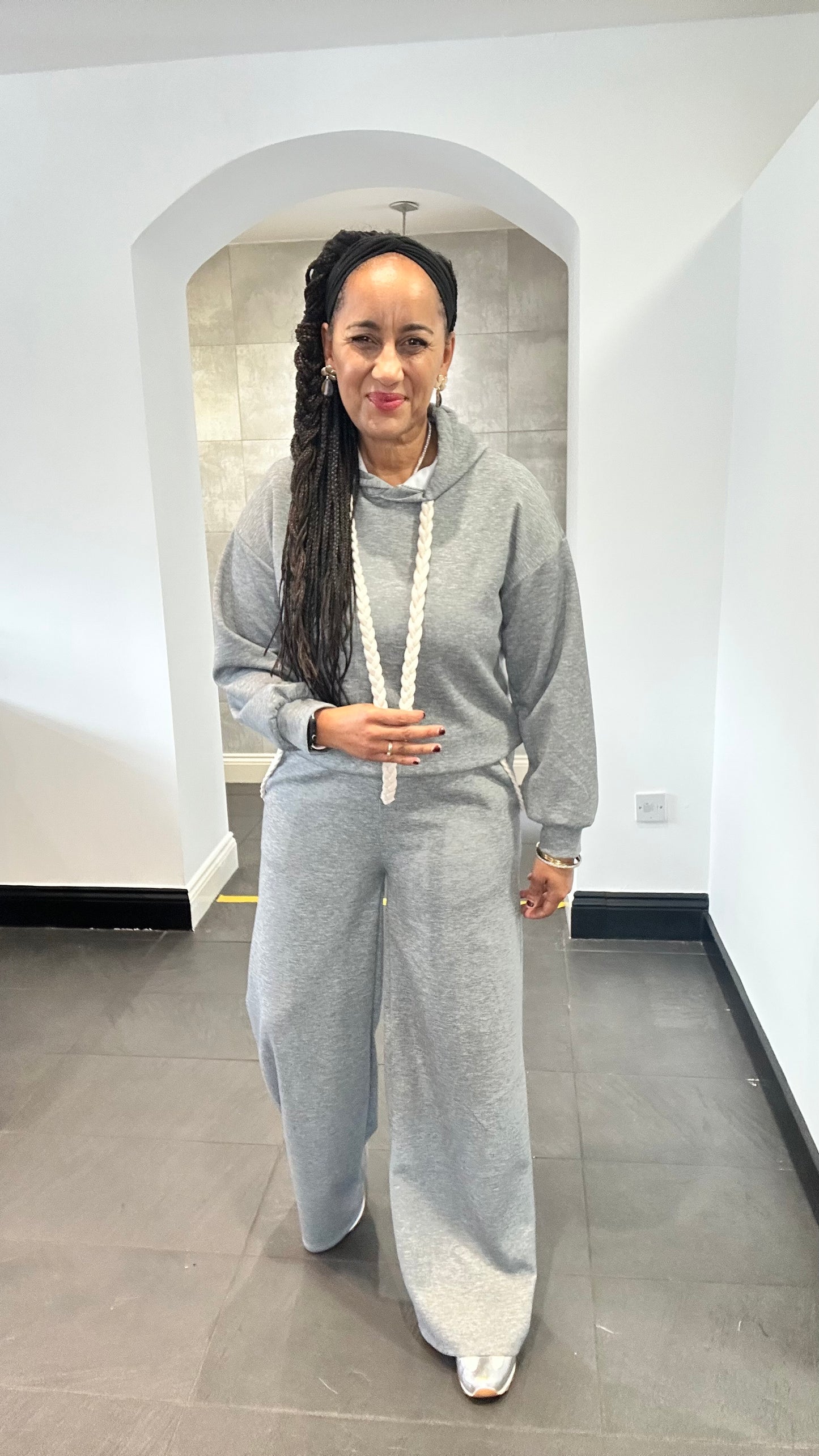 HAYLEY HOODIE & JOGEER BOTTOM COORD SET GREY *New