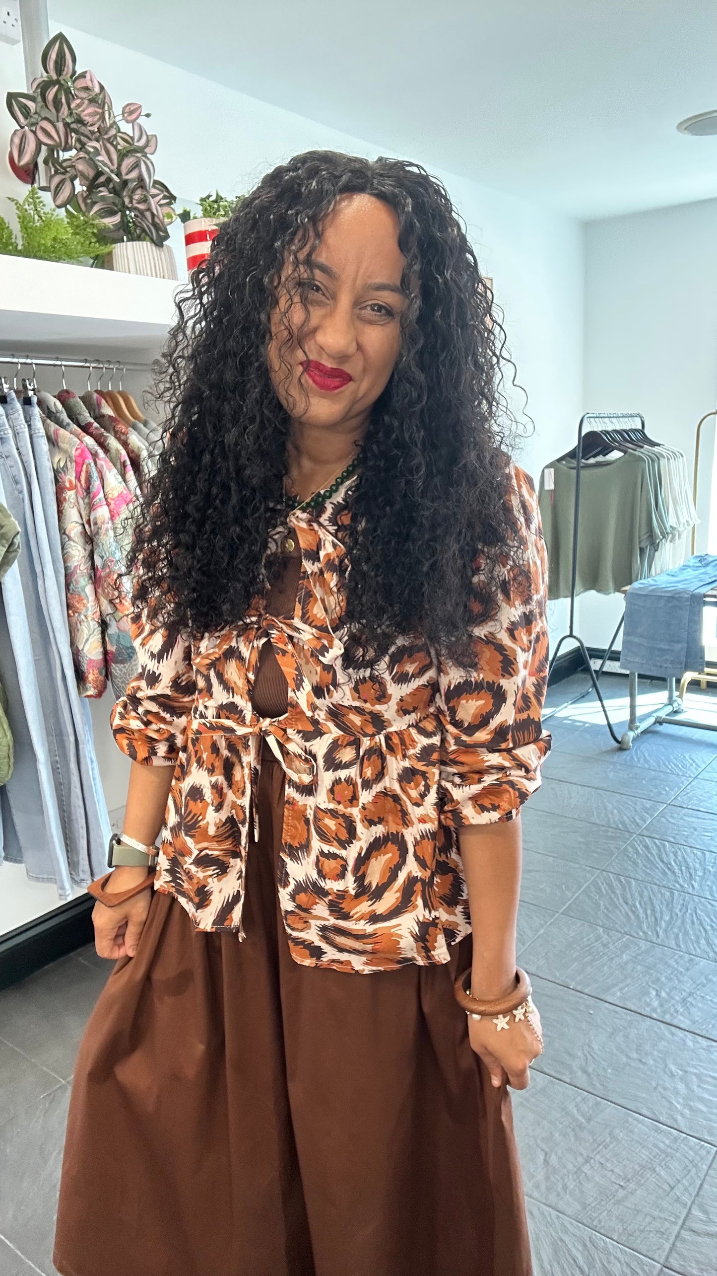 VOXI LEOPARD BLOUSE CHOCOLATE & ORANGE 🍊 *New