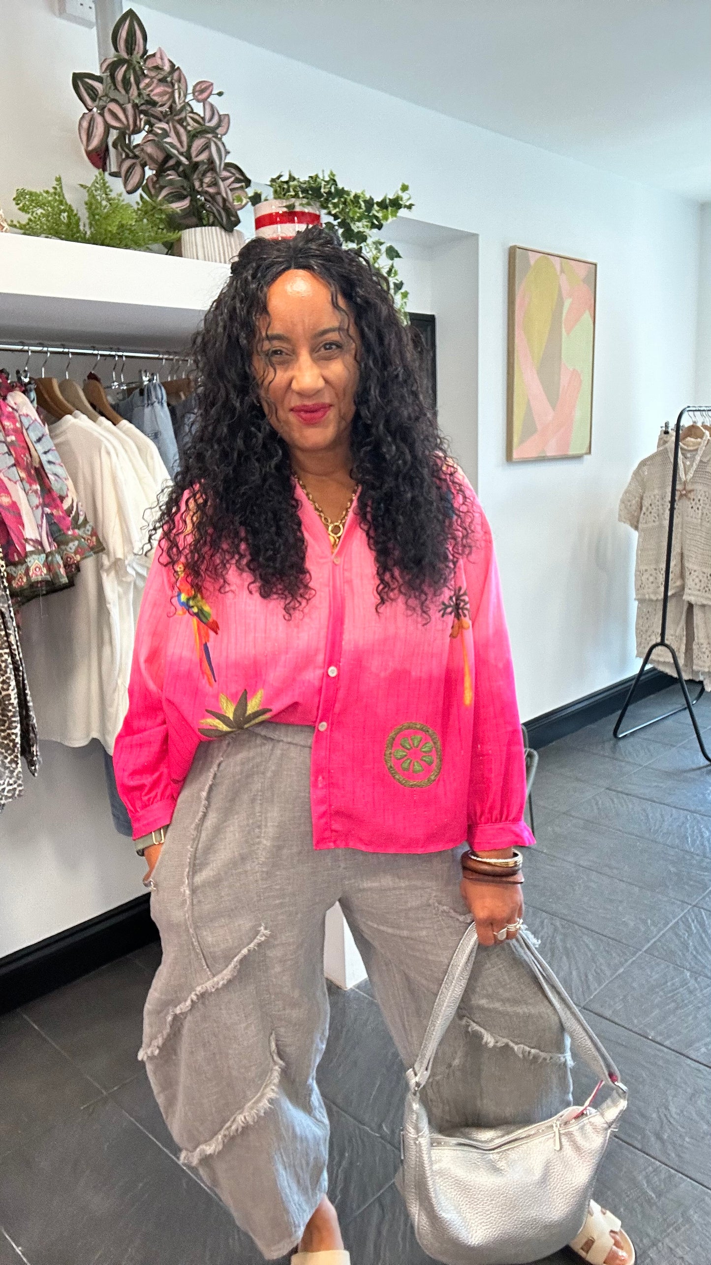 SALE FUN & FRUITY 🍍 TROPICAL BLOUSE FUSCIA