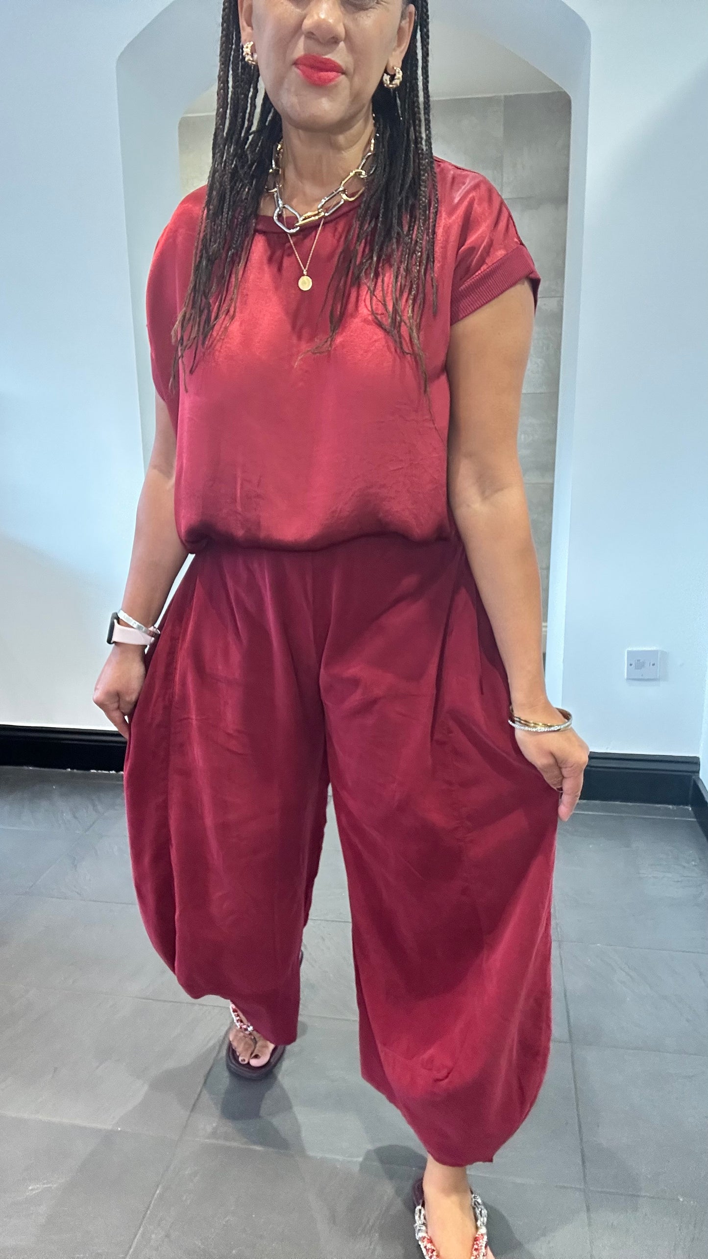 BETHANY CORD BALLOON TROUSERS WINE RED *New