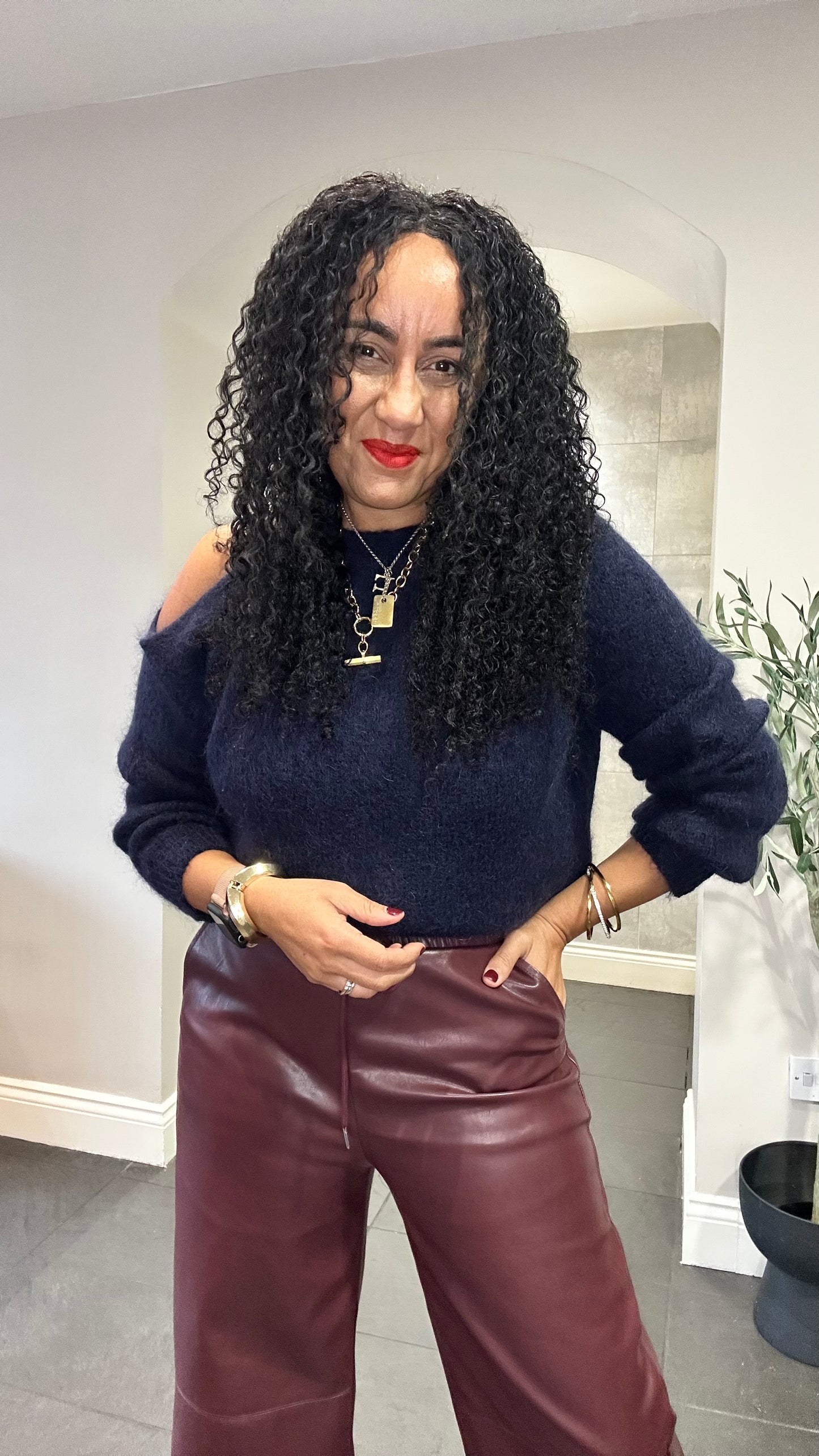 SALE EMMA LUXURY COLD SHOULDER KNITWEAR NAVY