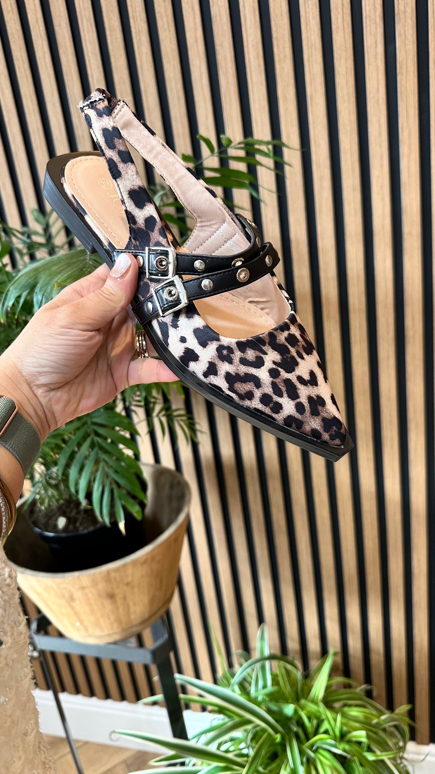KYLIE LEOPARD PRINT BALLERINA SHOE MO-29 *New