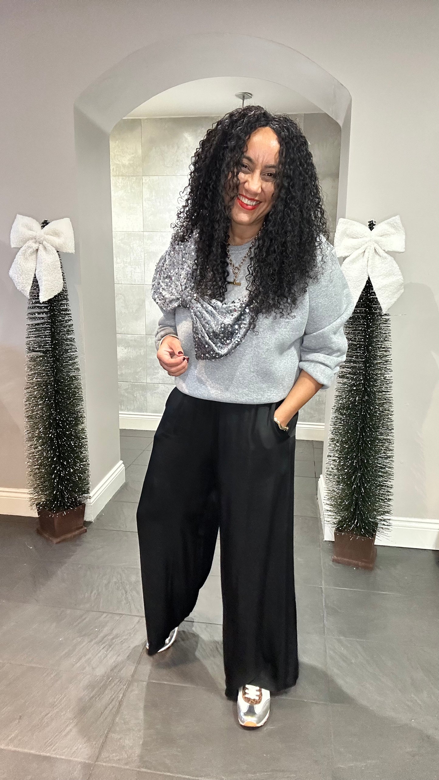 SALE TILLY SEQUIN BOW SWEATER GREY