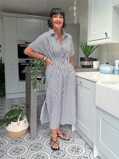 SALONE SHIRT DRESS CHARCOAL & WHITE *New