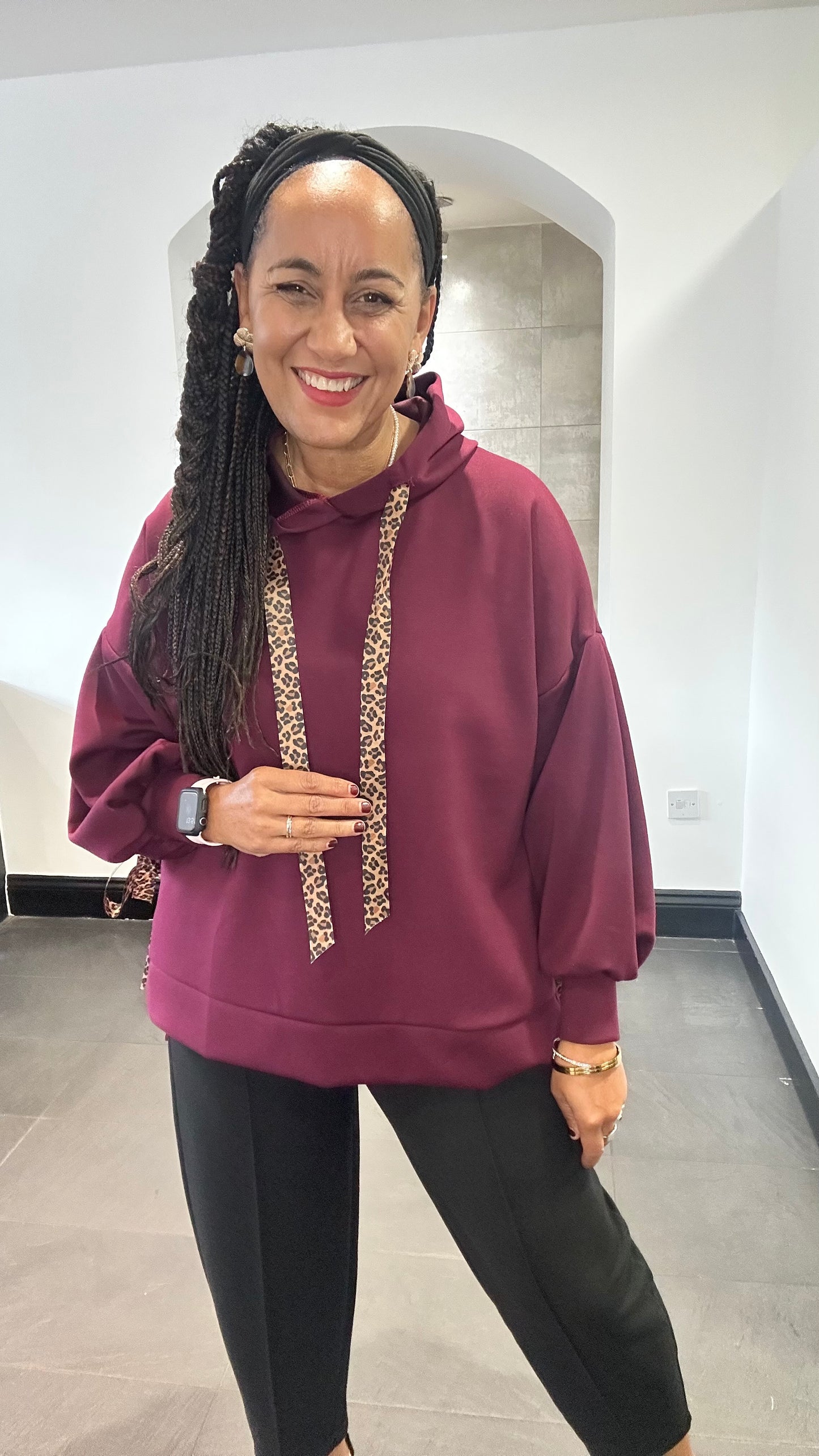 CAMILLA HOODIE WINE *New