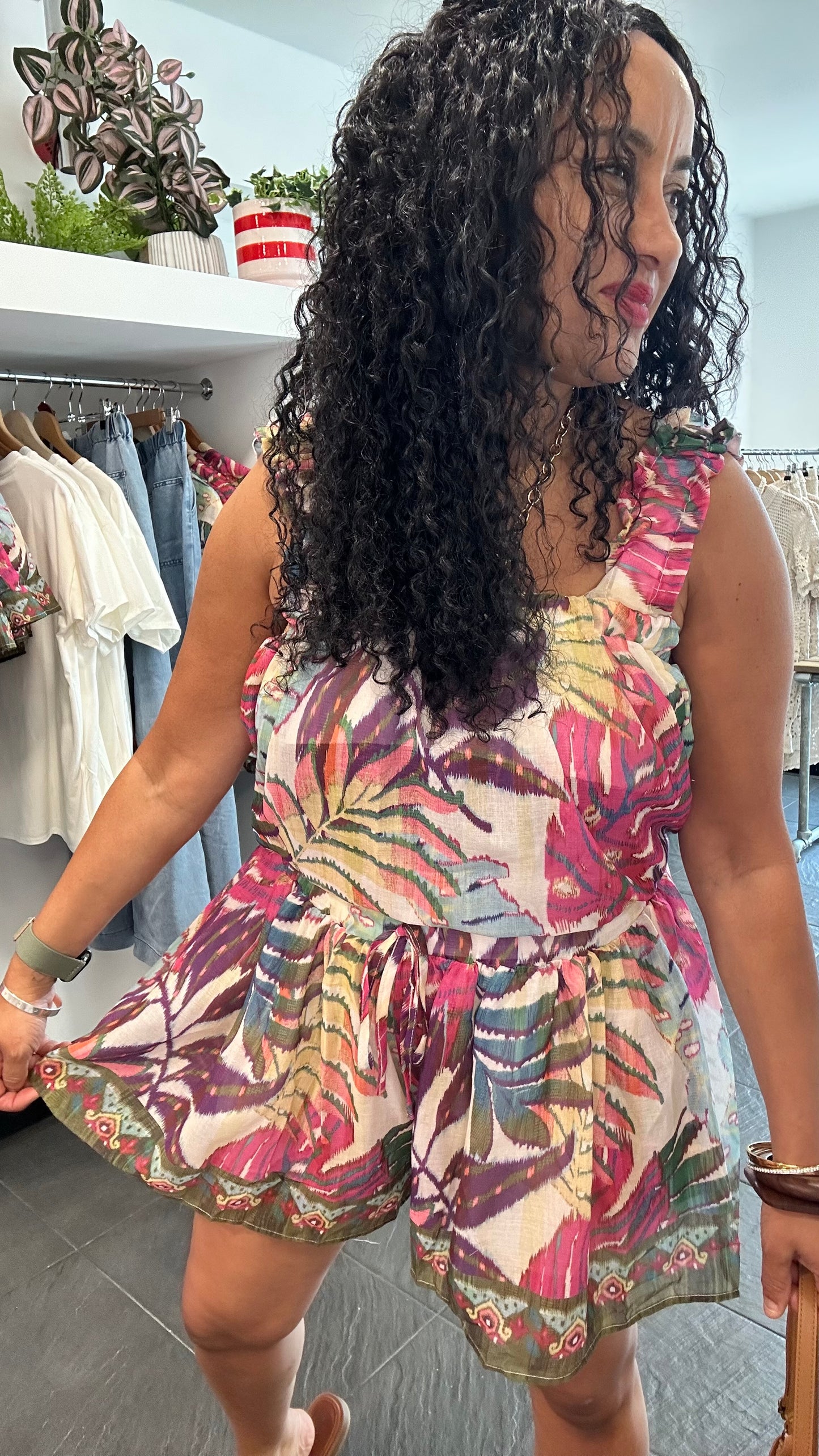CLEO TROPICAL SHORTS *New