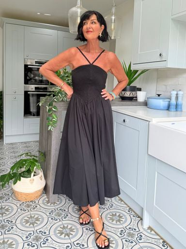 MELANIE SHEARED MAXI DRESS BLACK *New