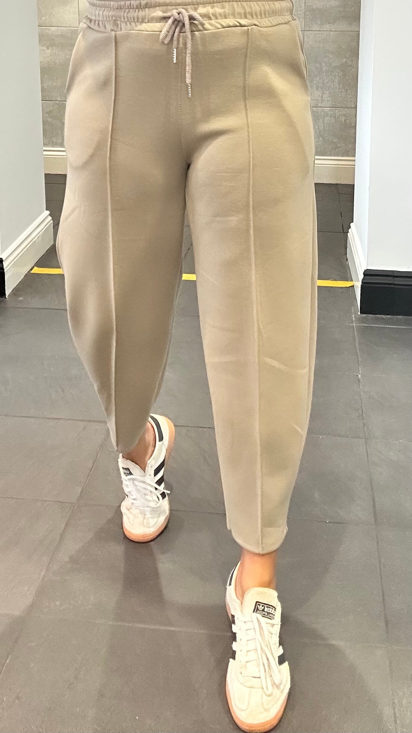 BARREL LEG PONTE JOGGERS TAUPE *New