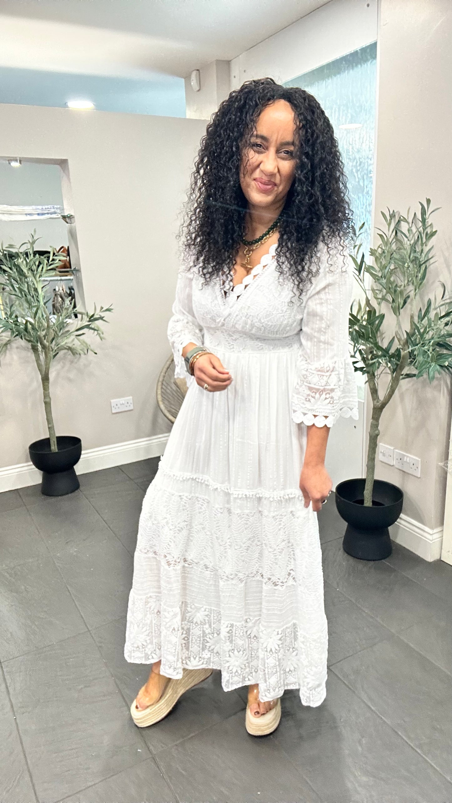 HEATHER SCALLOP LACE MAXI DRESS WHITE *New & Trending