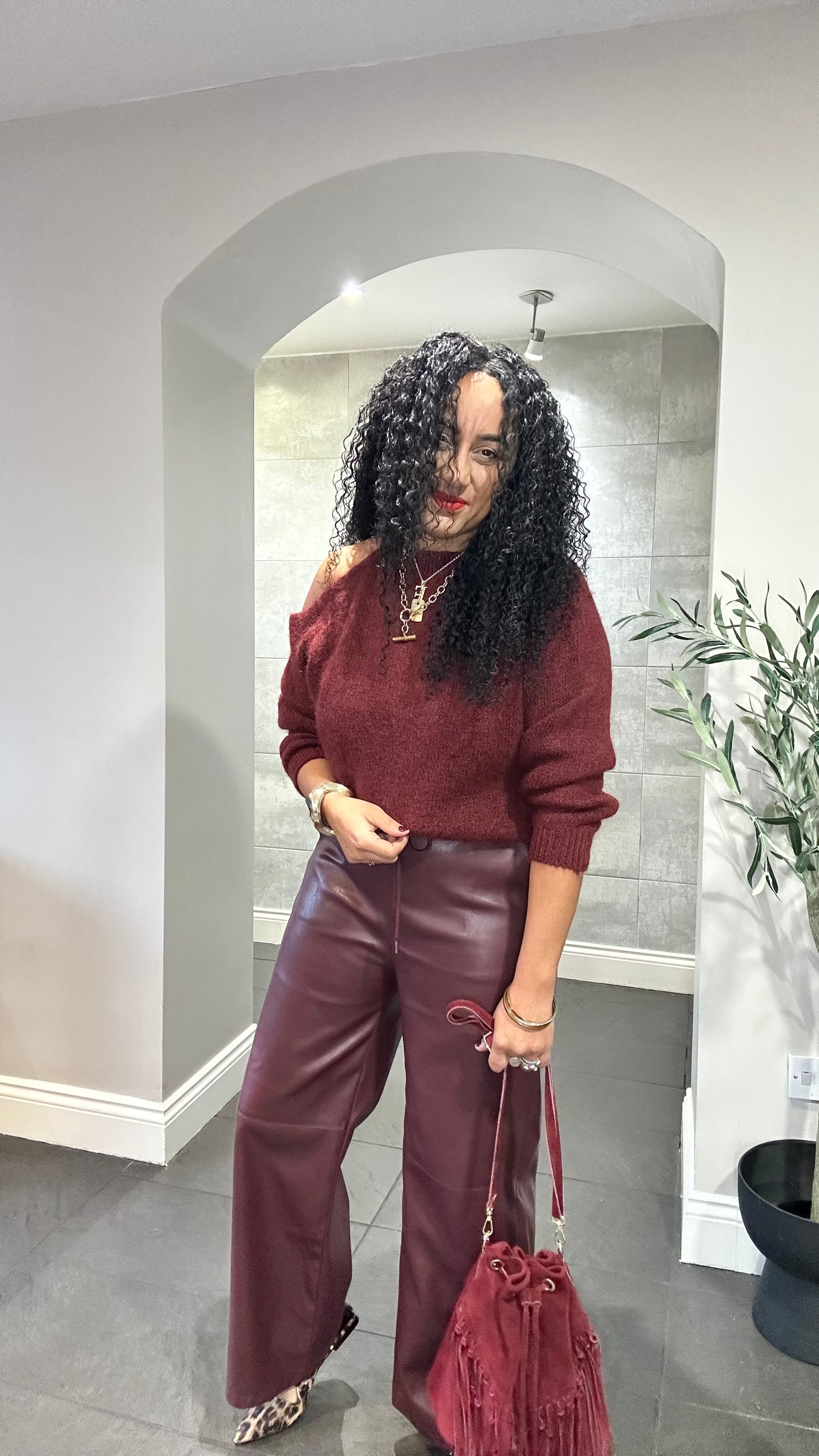 SALE EMMA LUXURY COLD SHOULDER KNITWEAR BURGUNDY