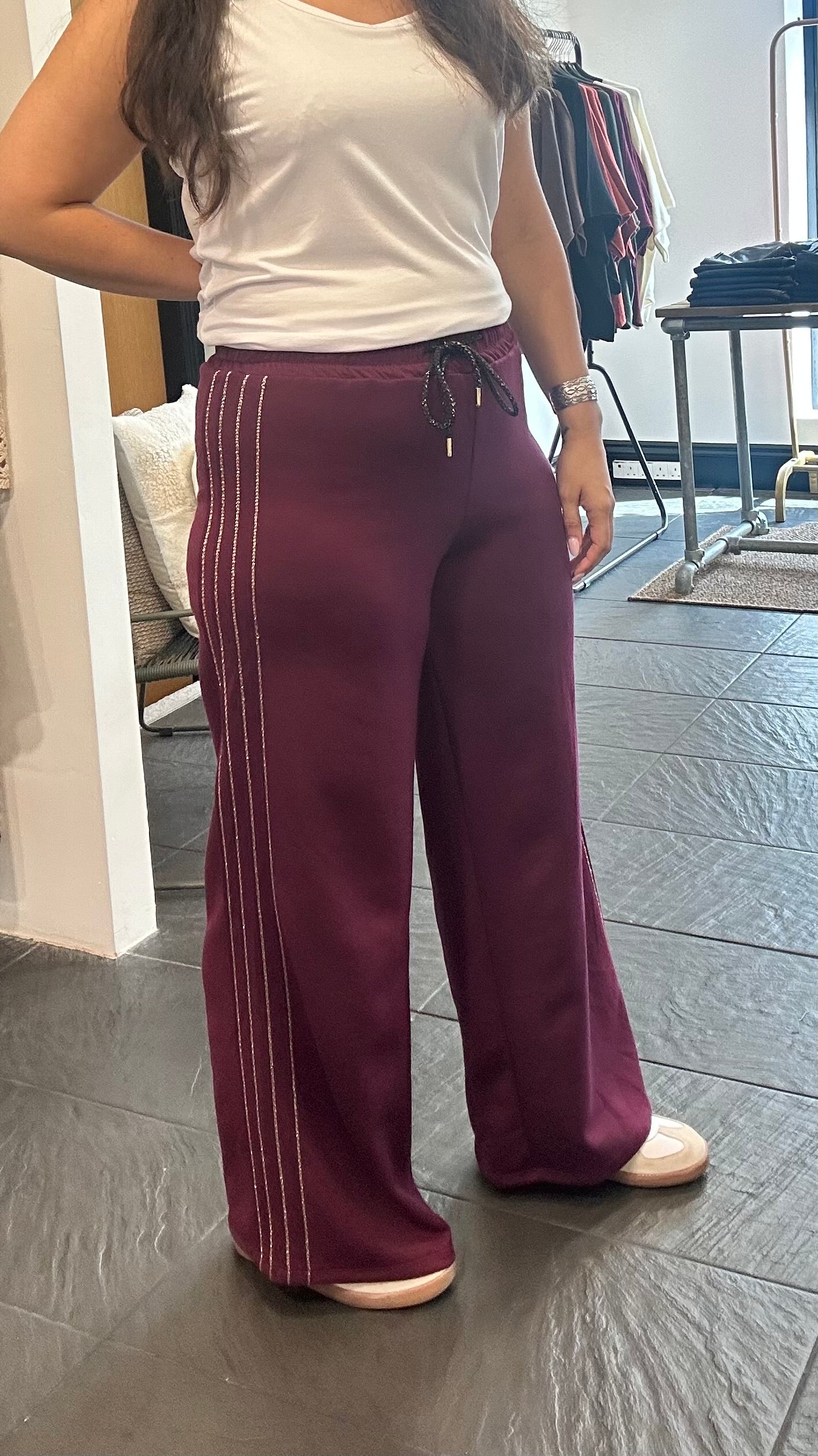 WIDE LEG JOGGERS GOLD TRIM MULBERRY *New