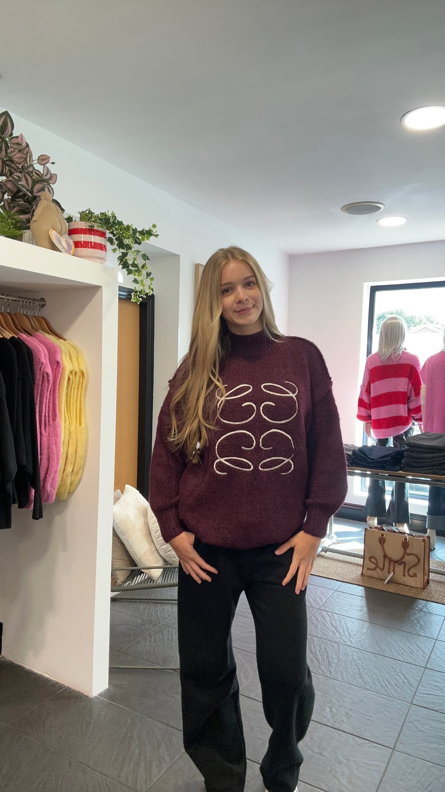 EVIE EMBROIDERY STITCH JUMPER BURGUNDY *New