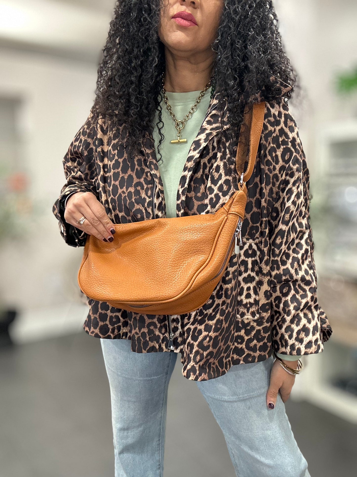 FAUX LEATHER BUM BAG TAN *New
