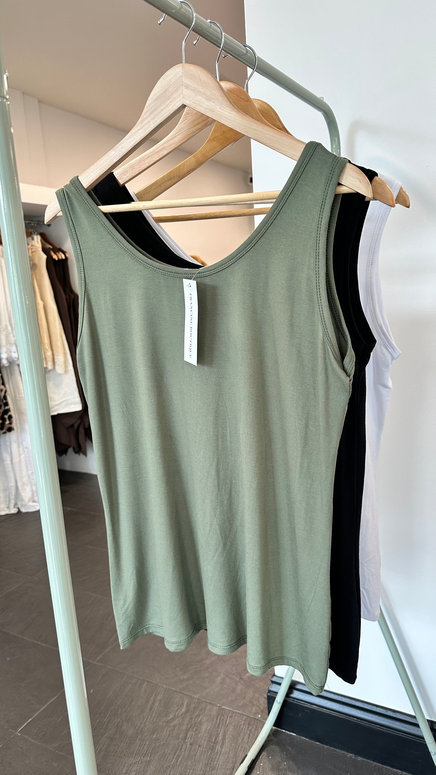 BOBBIE VEST KHAKI