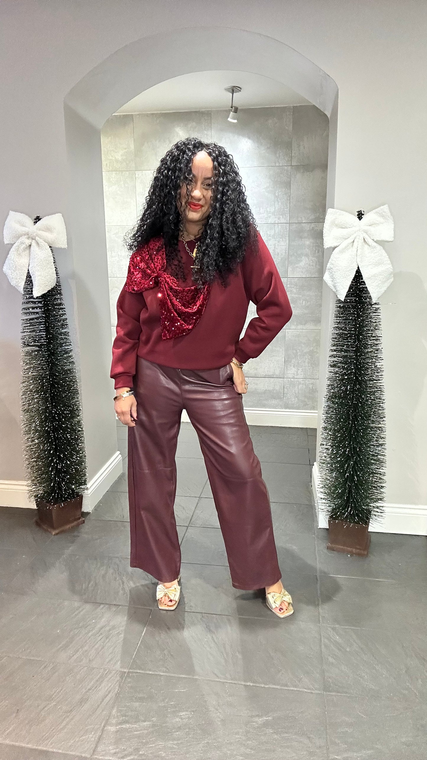 SALE TILLY SEQUIN BOW SWEATER BURGUNDY