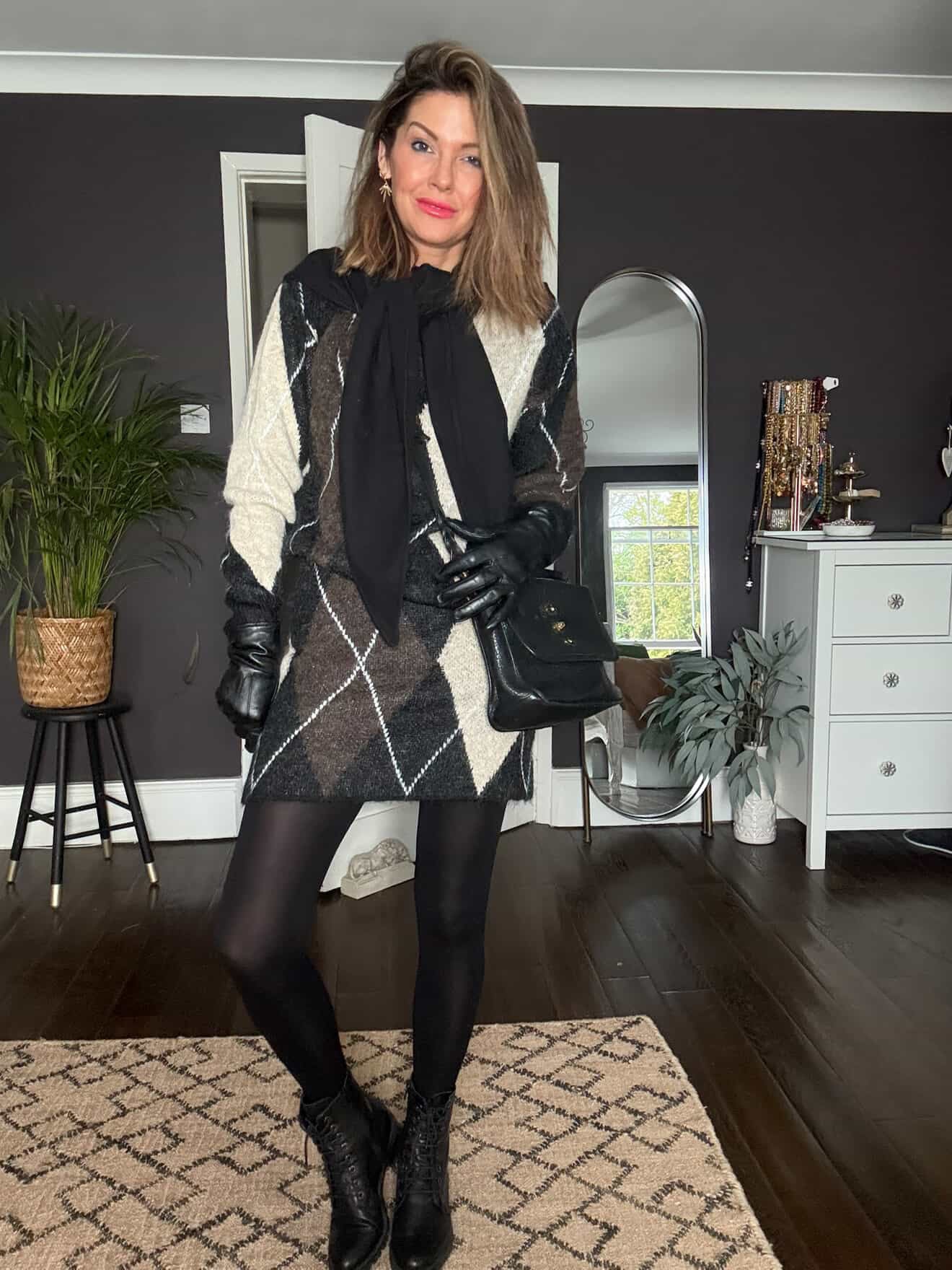 DANA ARGYLE SET BROWN & CREAM *New