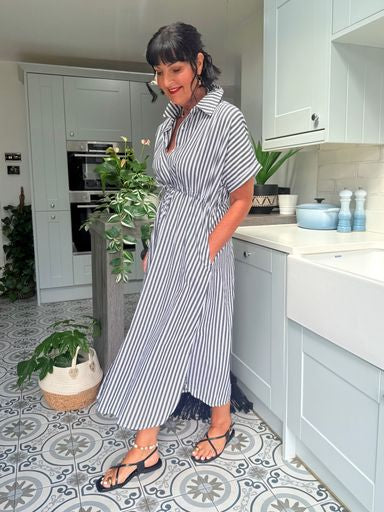 SALONE SHIRT DRESS CHARCOAL & WHITE *New