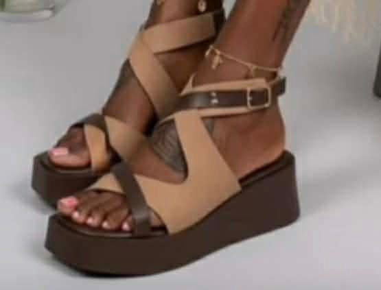 LEANNE PLATFORMS KHAKI 2827 *New