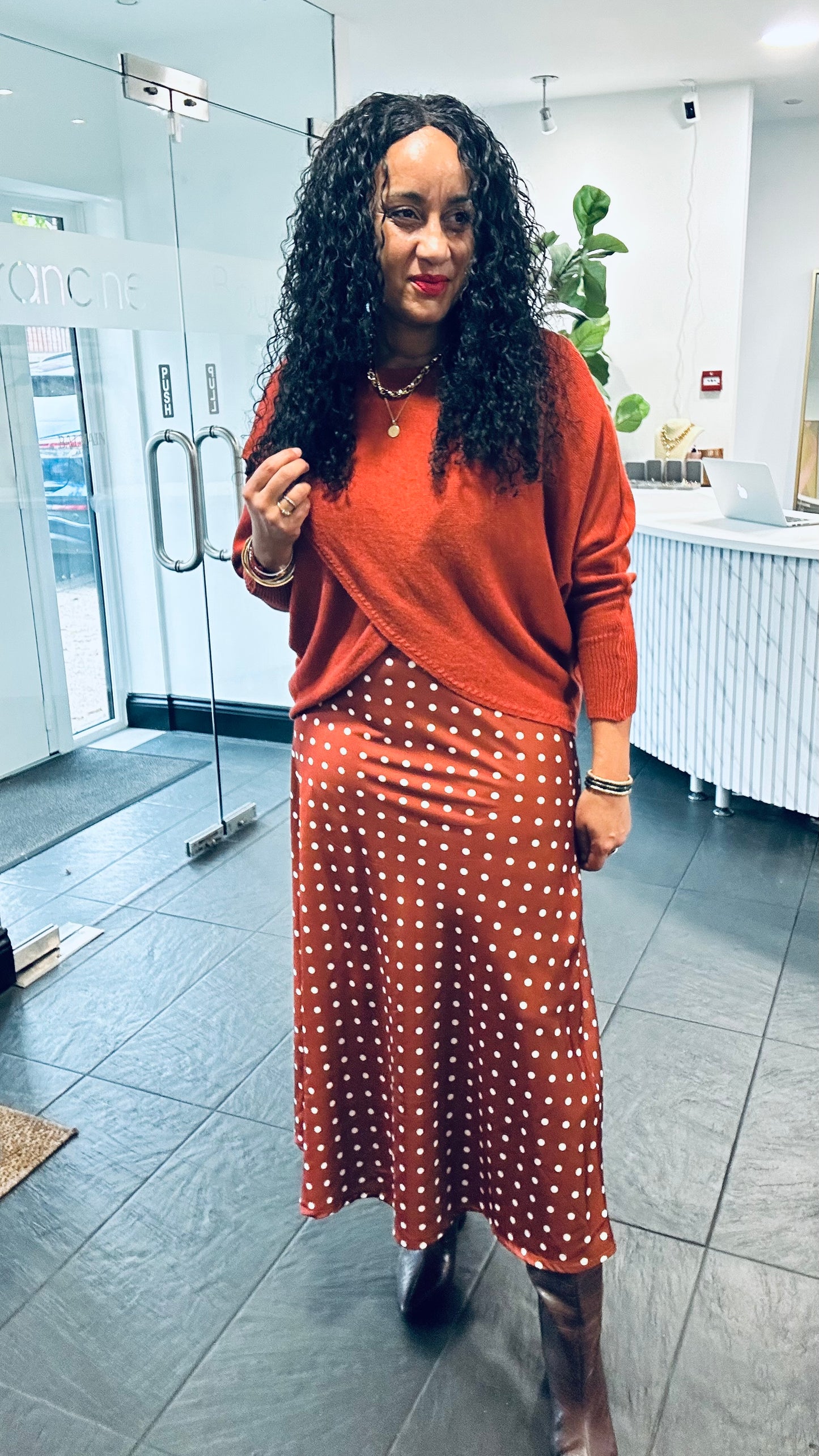 POLKA DOT SATIN FEEL PRINT SKIRT RUST *New