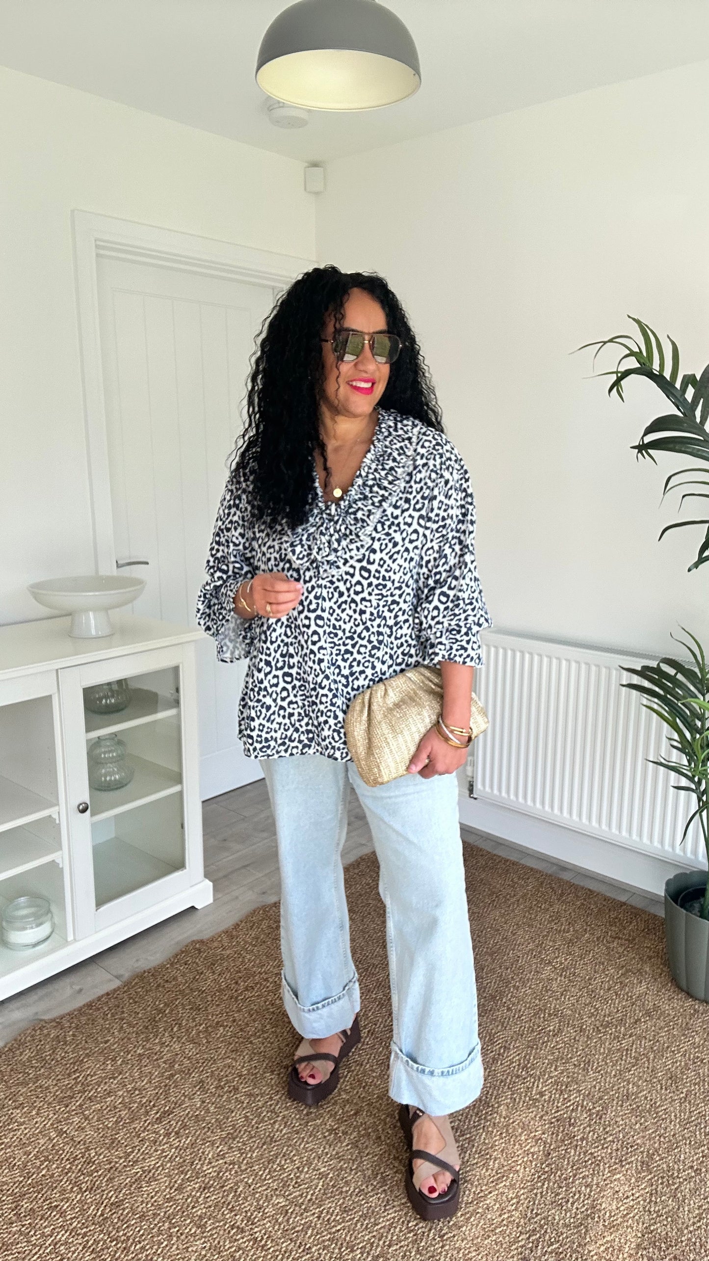 SALE TYRA RUFFLE BLOUSE LEOPARD BLUE