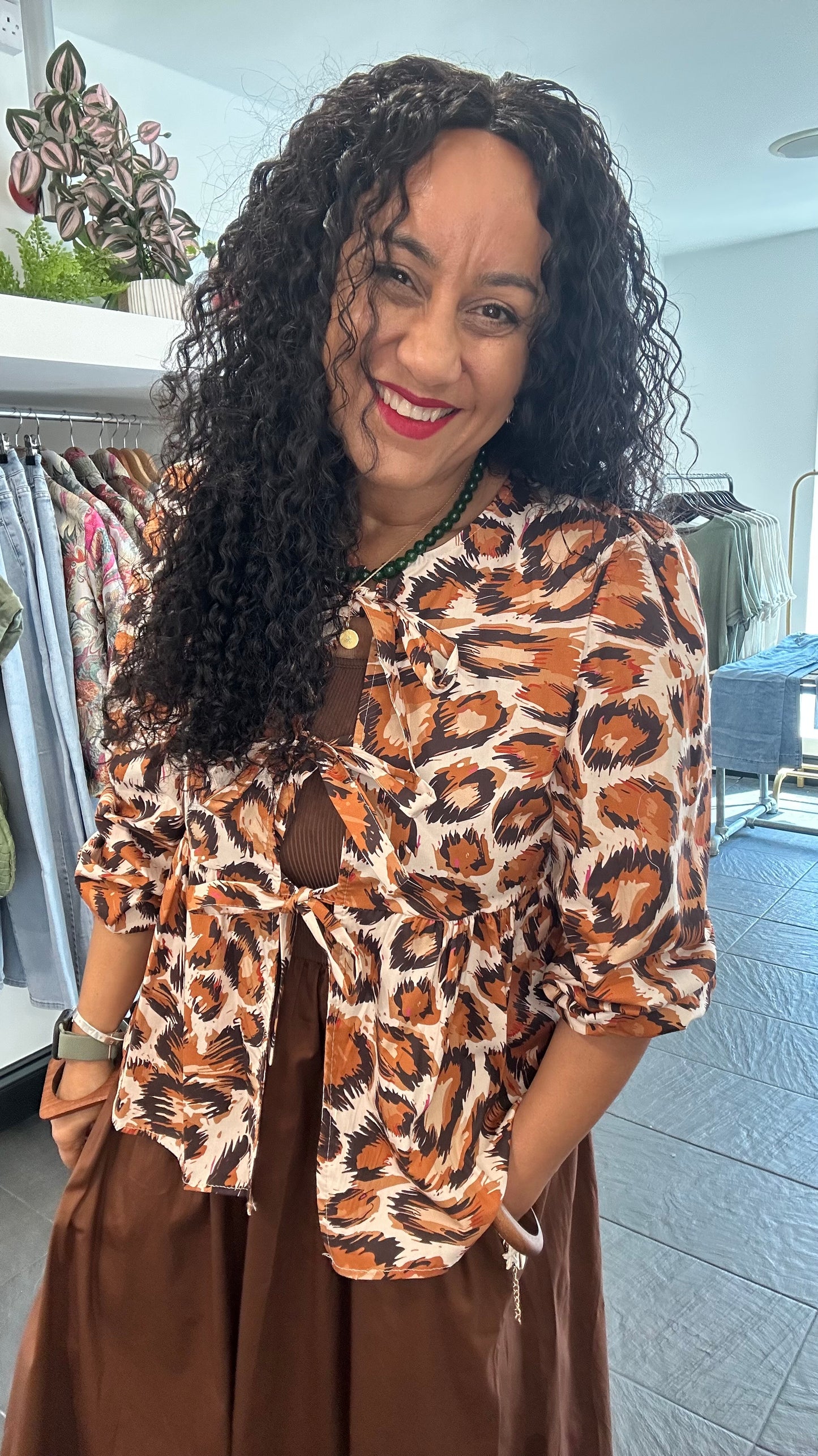 VOXI LEOPARD BLOUSE CHOCOLATE & ORANGE 🍊 *New