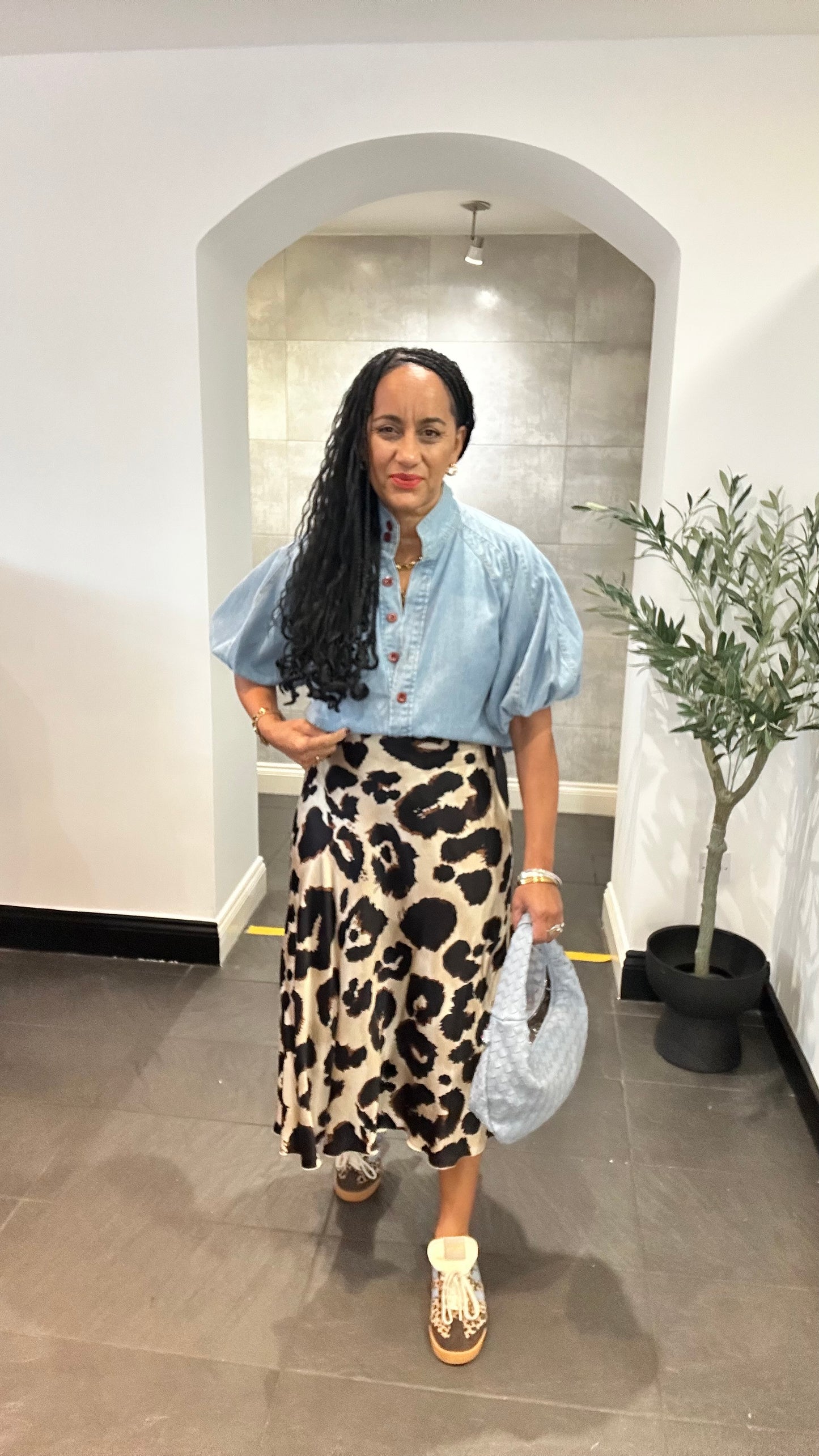 ELLEN DENIM BLOUSE *New & Trending