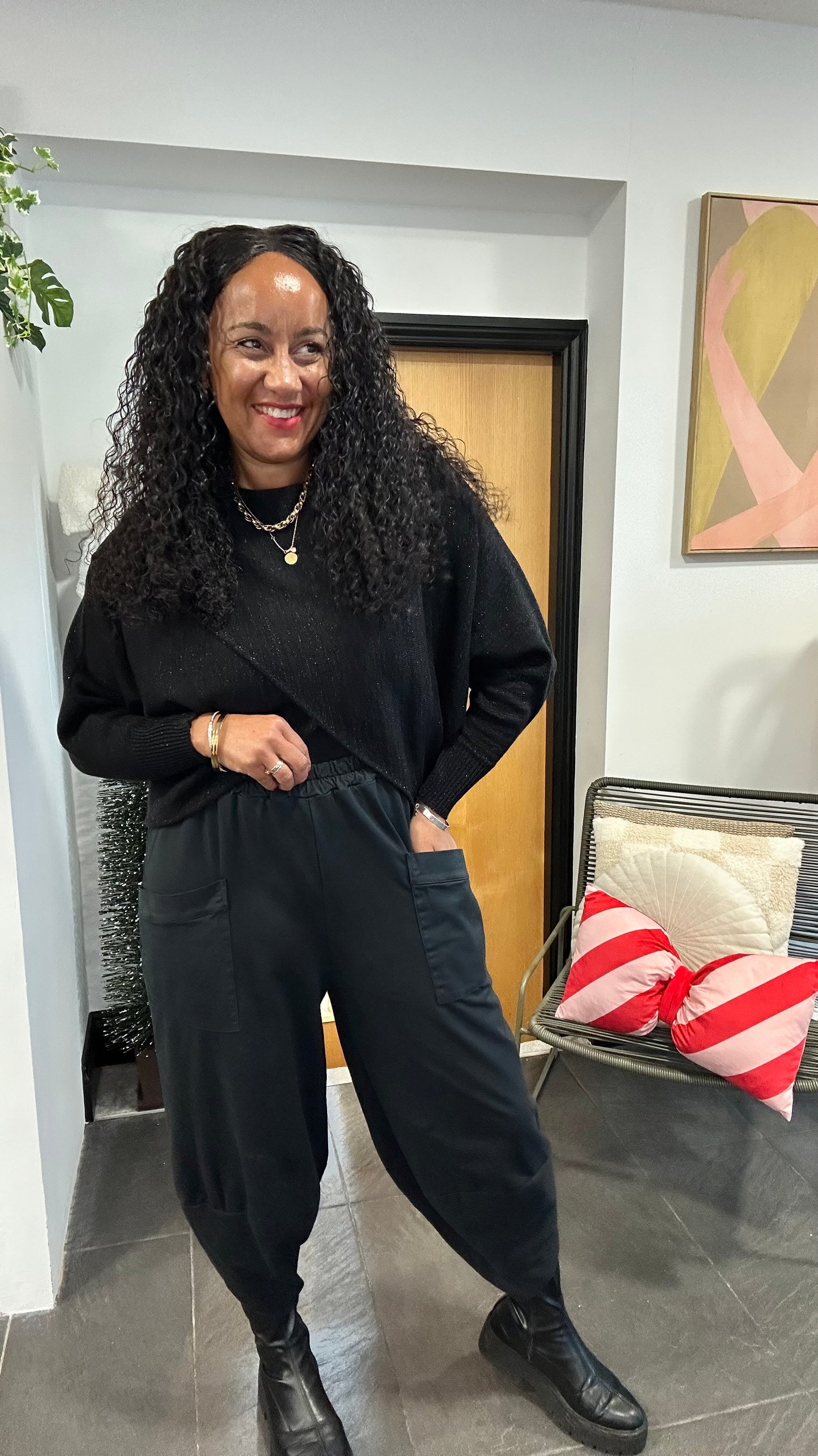 OG DEBORAH POCKET BALLOON TROUSERS BLACK *New