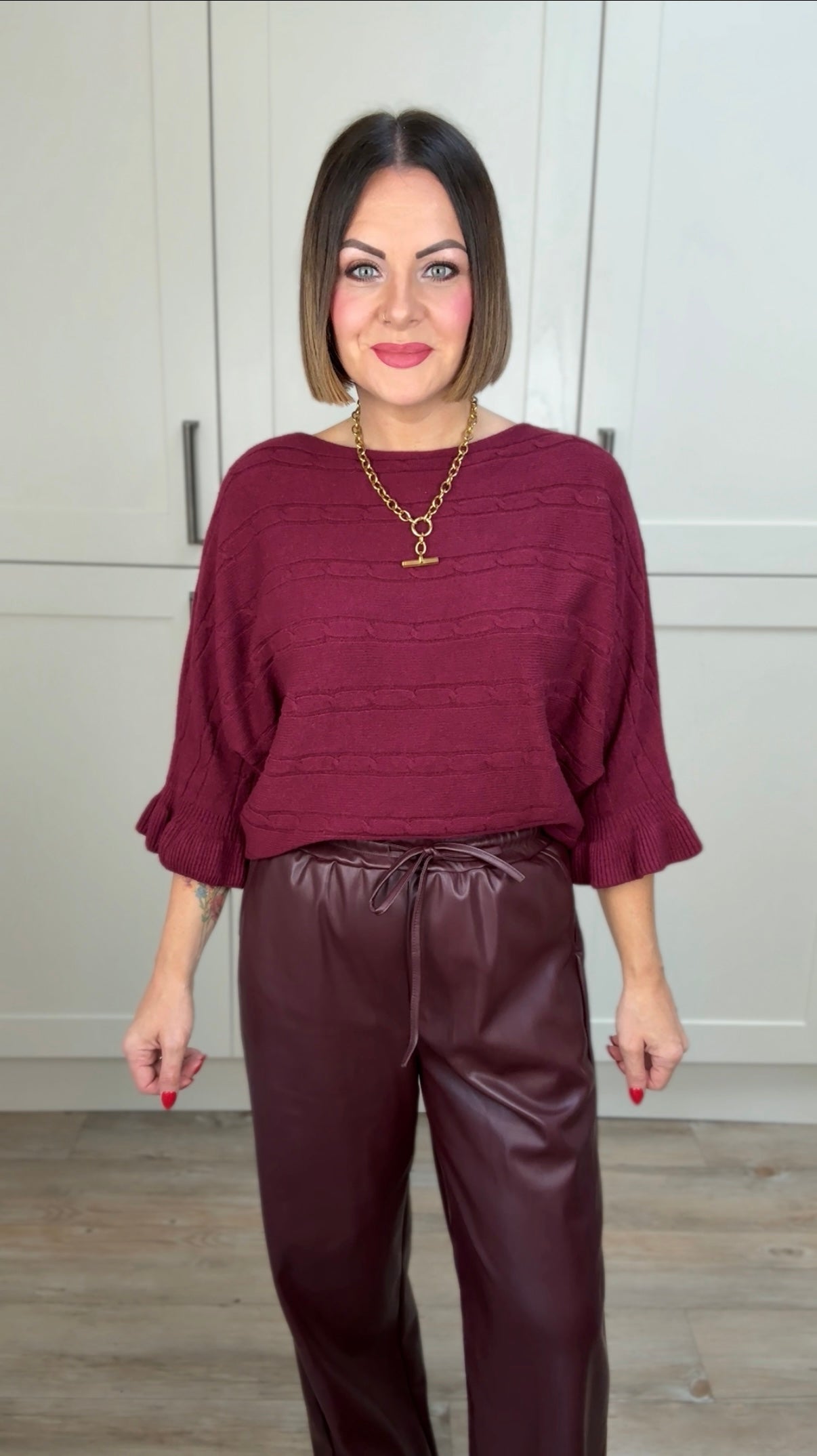GABEL MABLE FRILL TOP BURGUNDY *New
