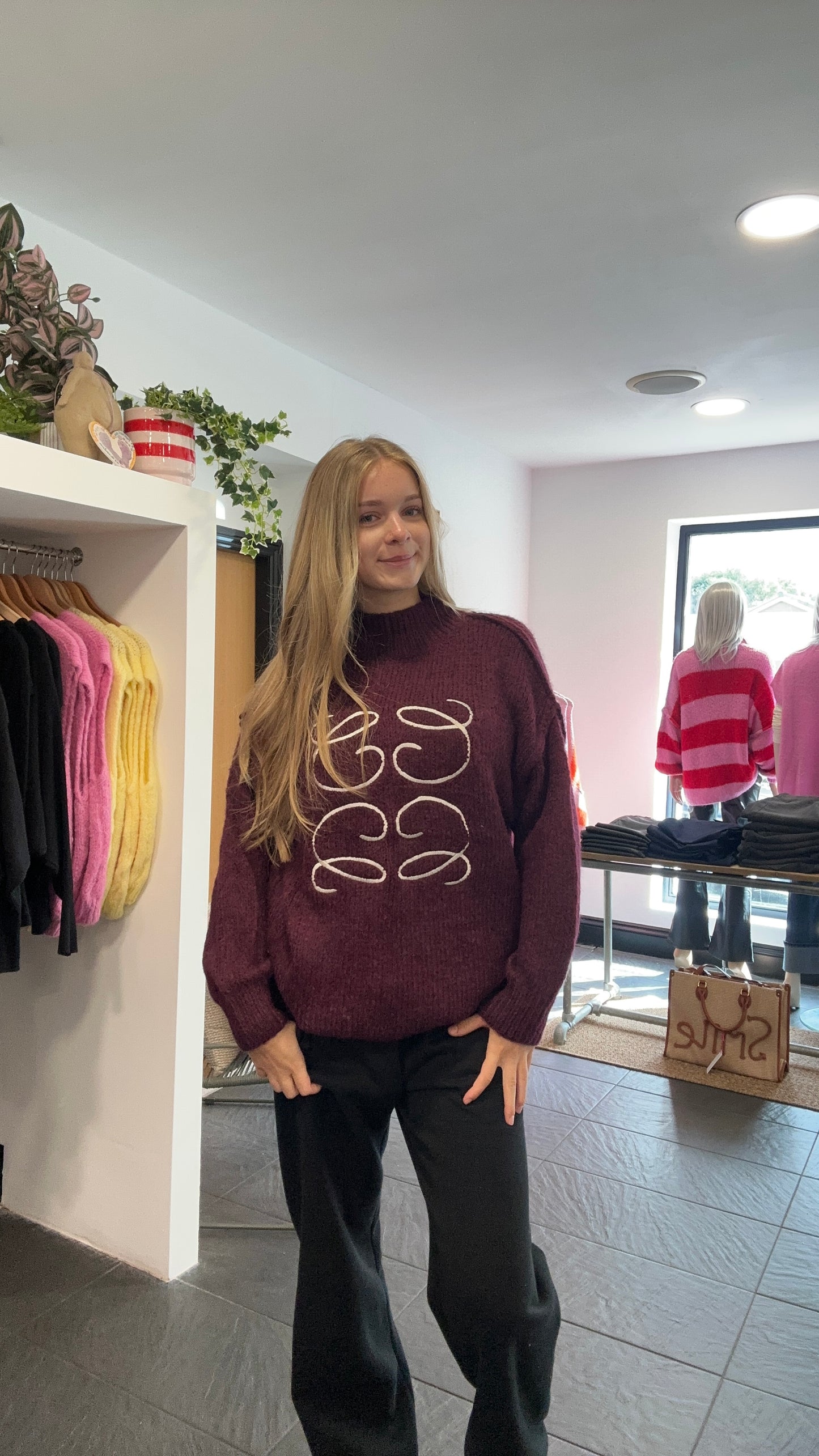 EVIE EMBROIDERY STITCH JUMPER BURGUNDY *New