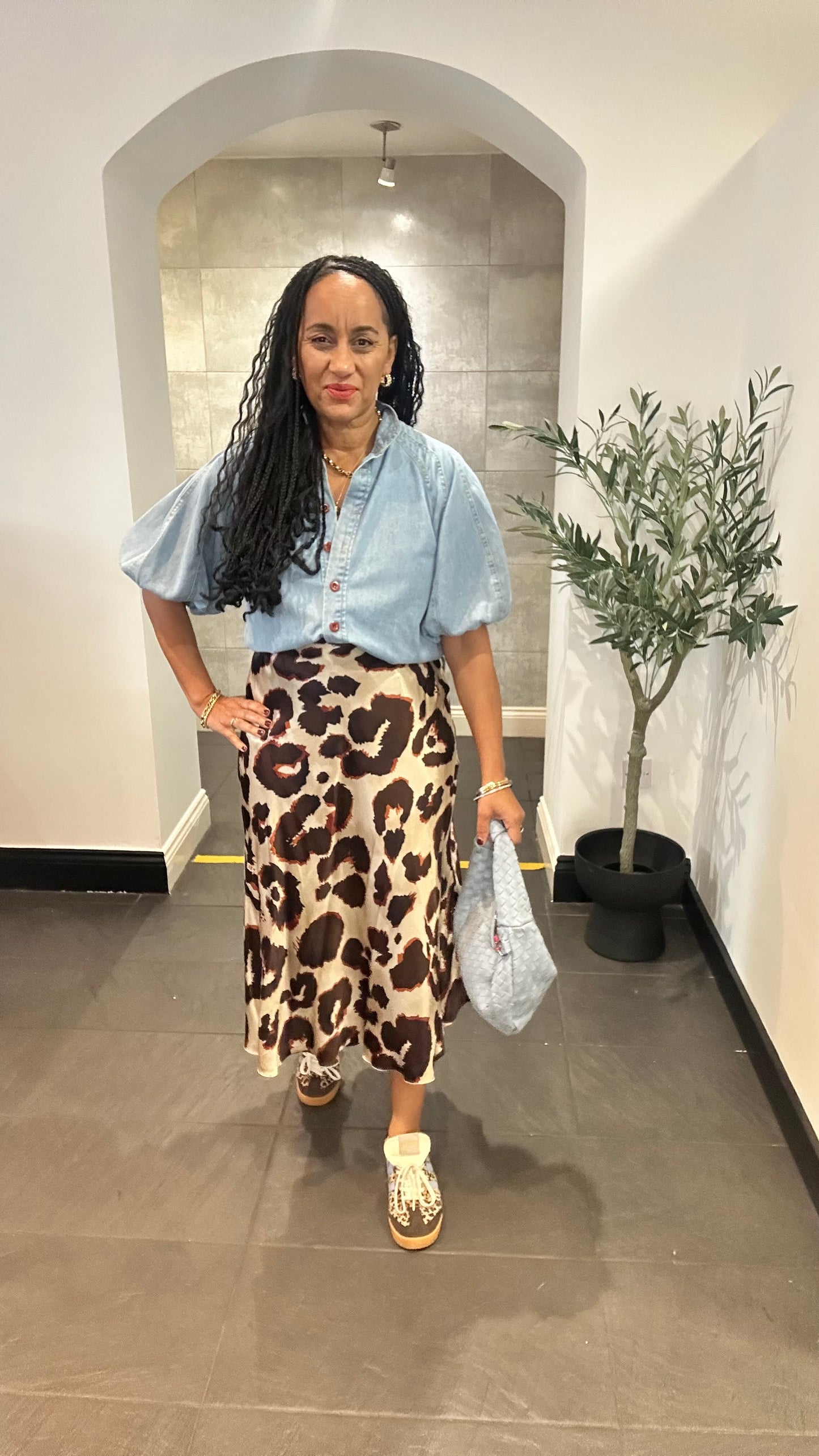 ELLEN DENIM BLOUSE *New & Trending