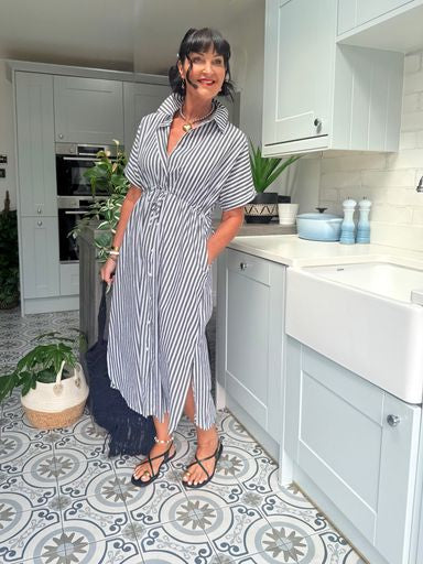 SALONE SHIRT DRESS CHARCOAL & WHITE *New