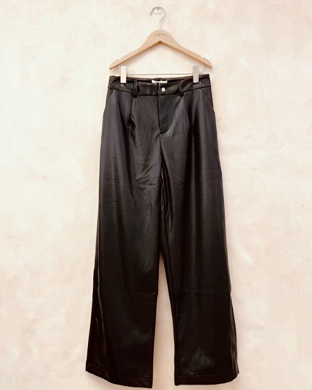 PLEATHER STRAIGHT LEG TROUSERS BLACK *New