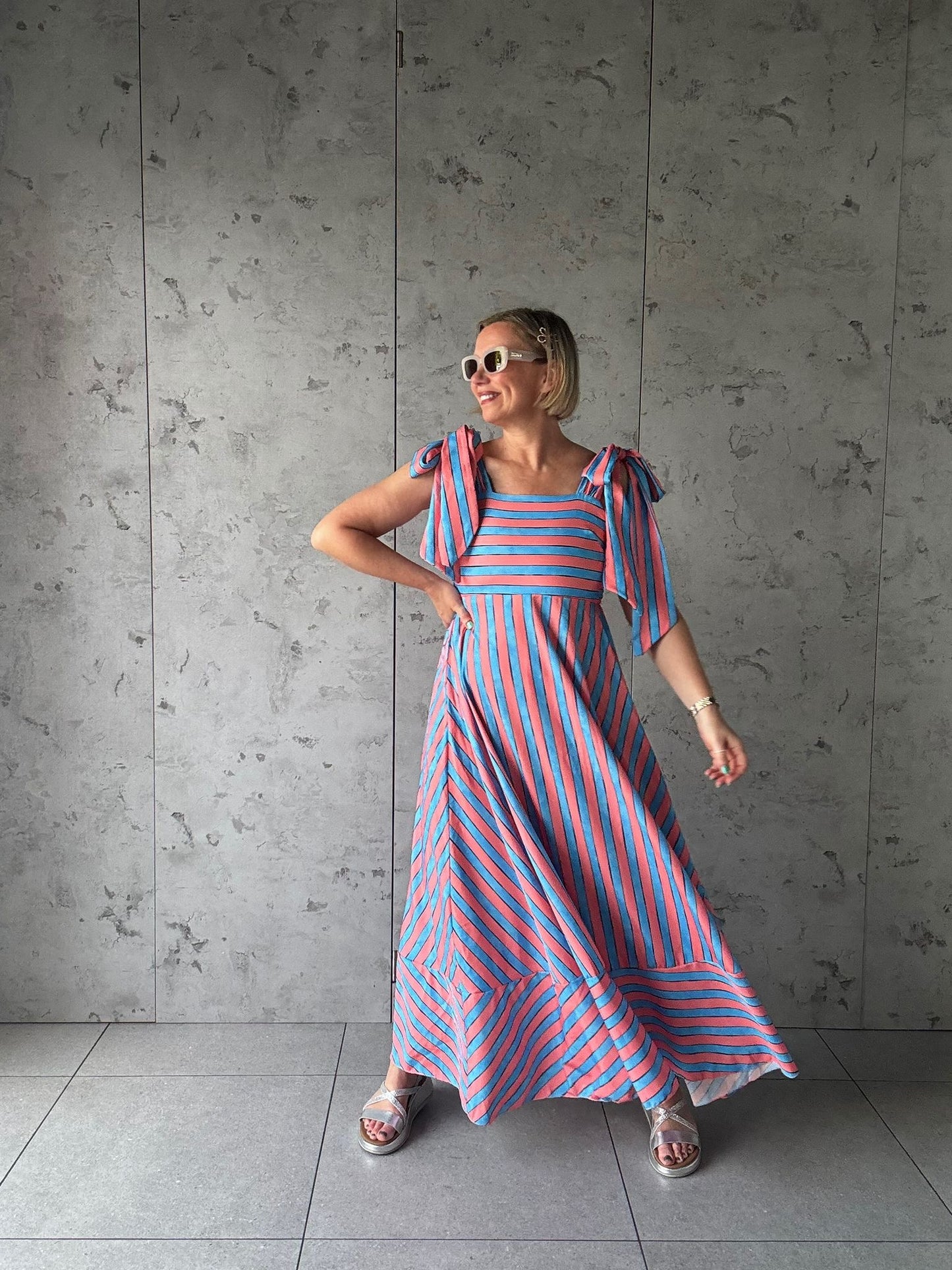 SALE SAMMI BOLD STRIPE MAXI DRESS PINK & BLUE
