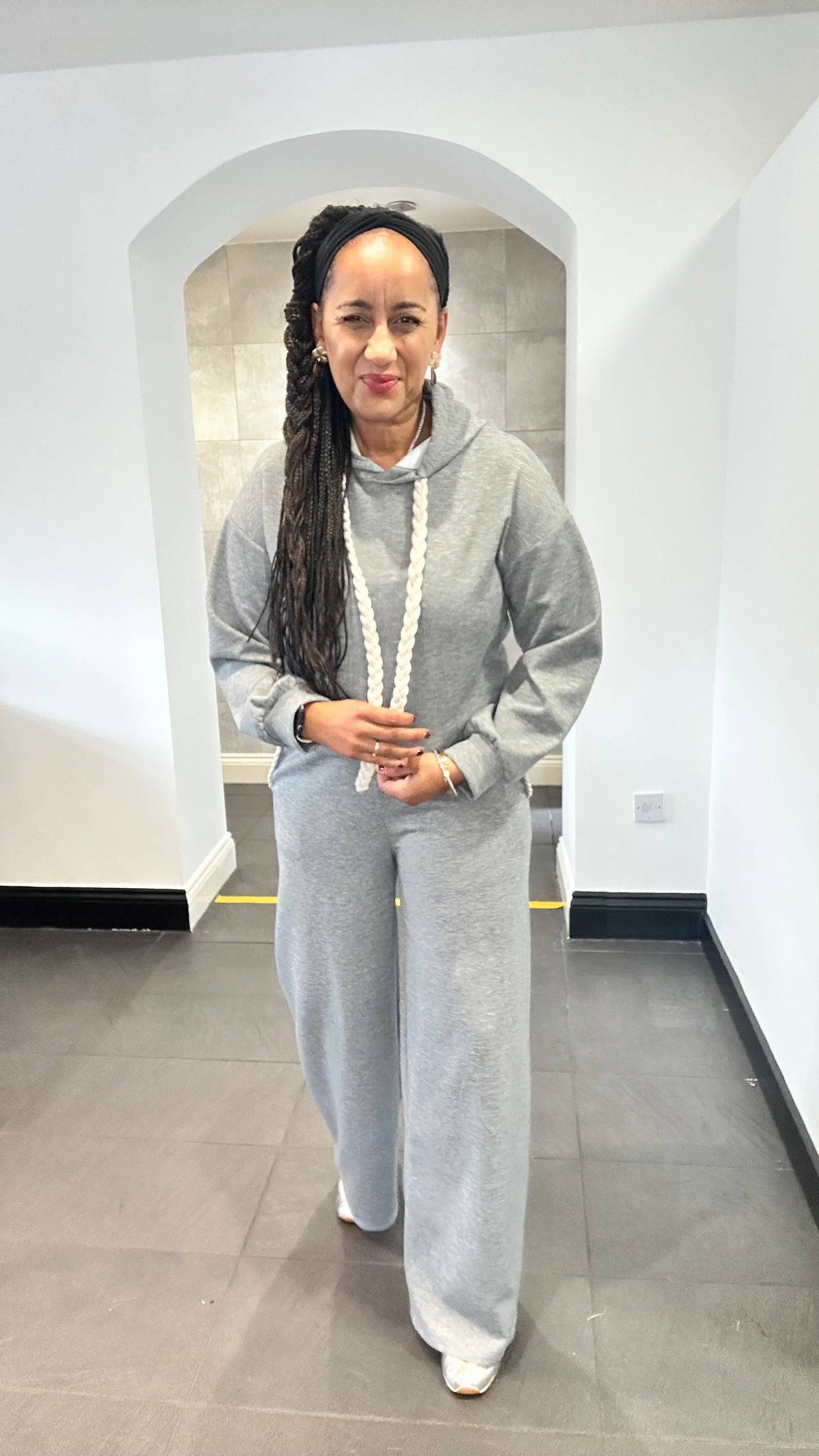 HAYLEY HOODIE & JOGEER BOTTOM COORD SET GREY *New