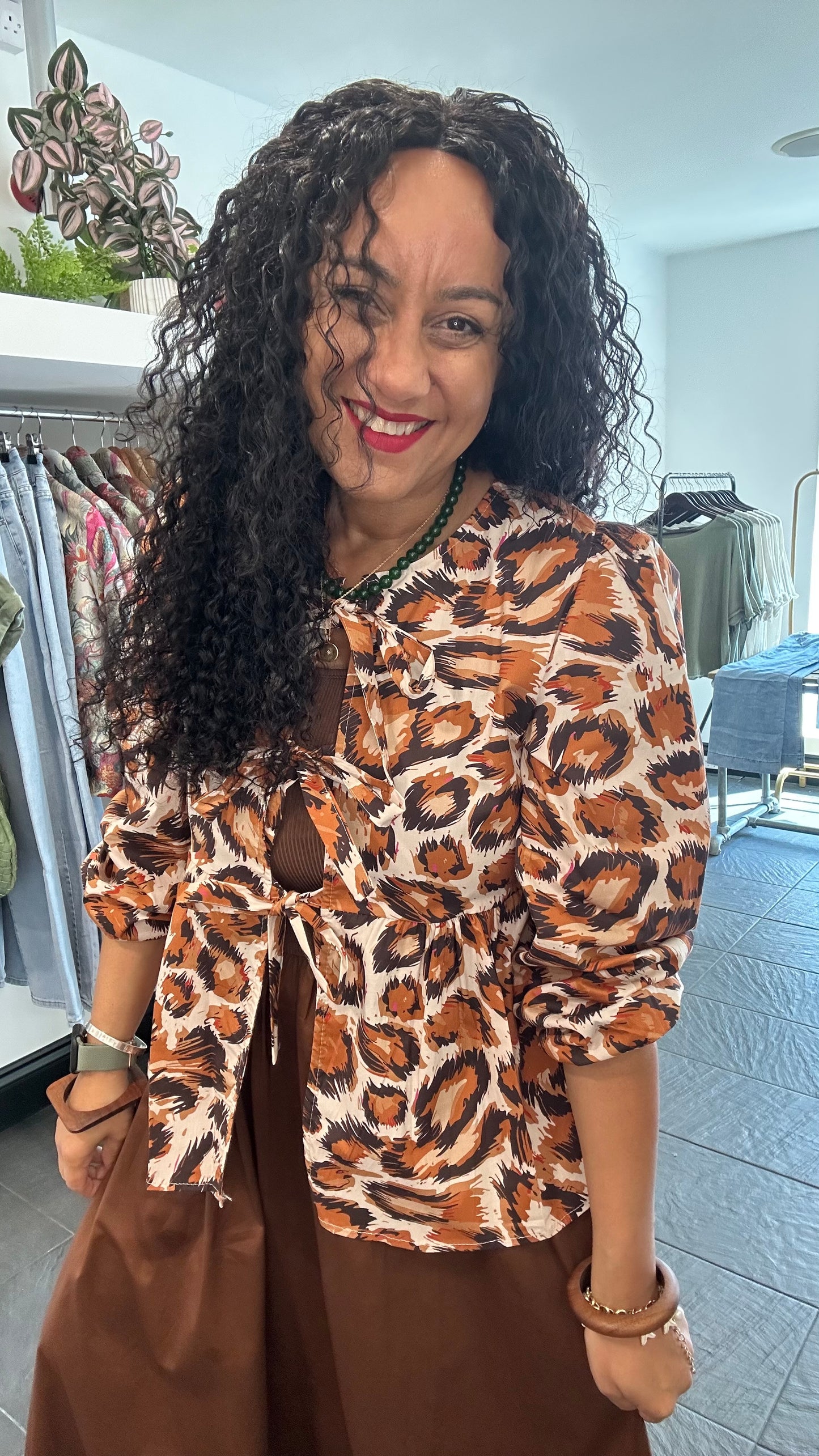 VOXI LEOPARD BLOUSE CHOCOLATE & ORANGE 🍊 *New