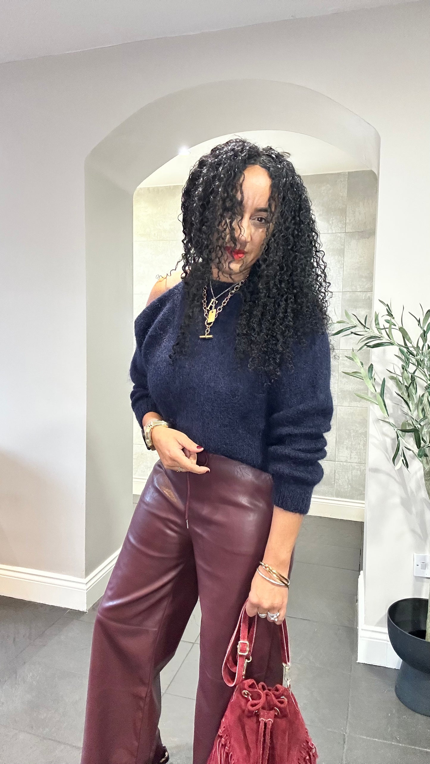 SALE EMMA LUXURY COLD SHOULDER KNITWEAR NAVY