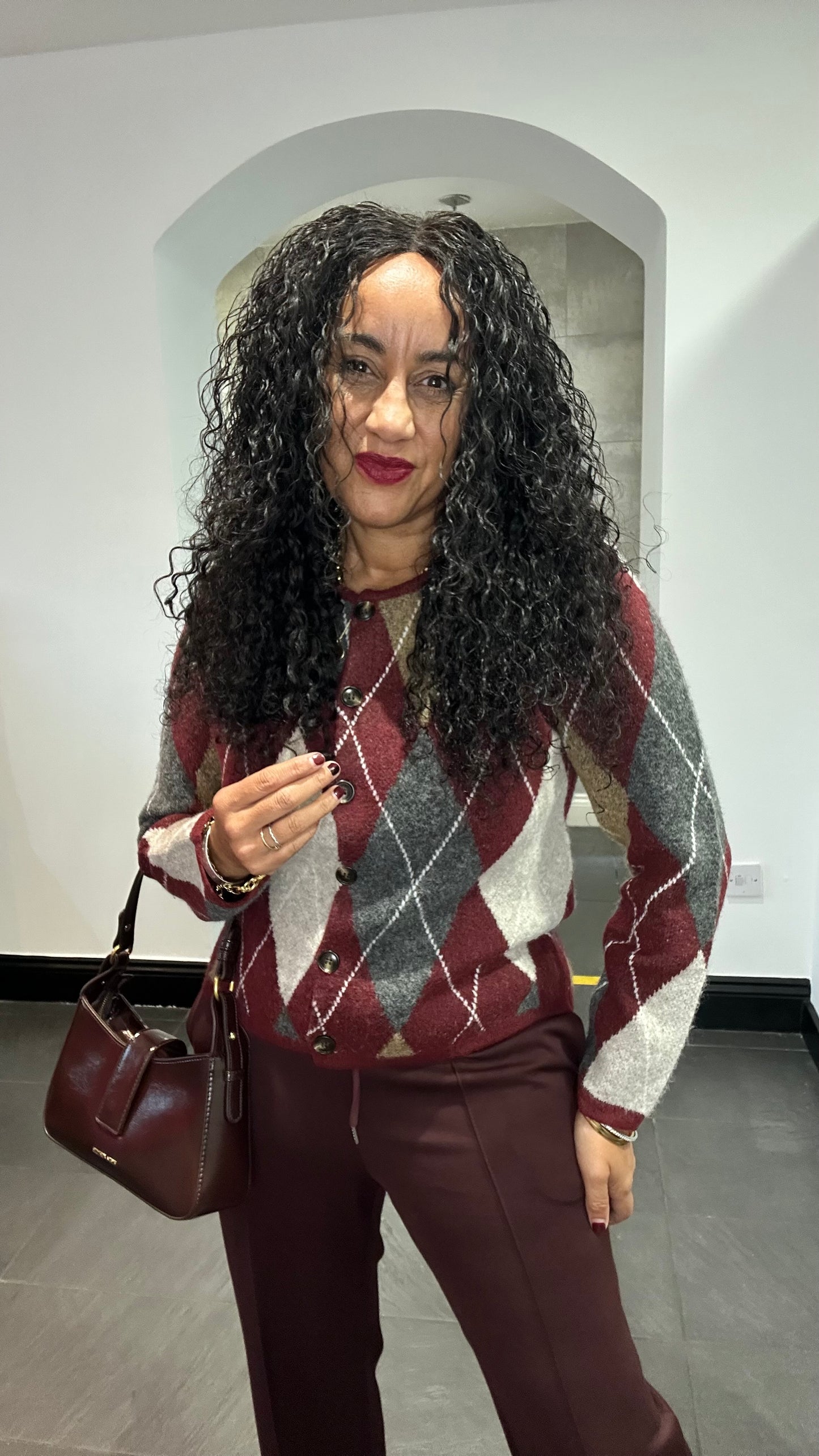 KILKY ARGYLE DIAMOND CARDIGAN BURGUNDY*New