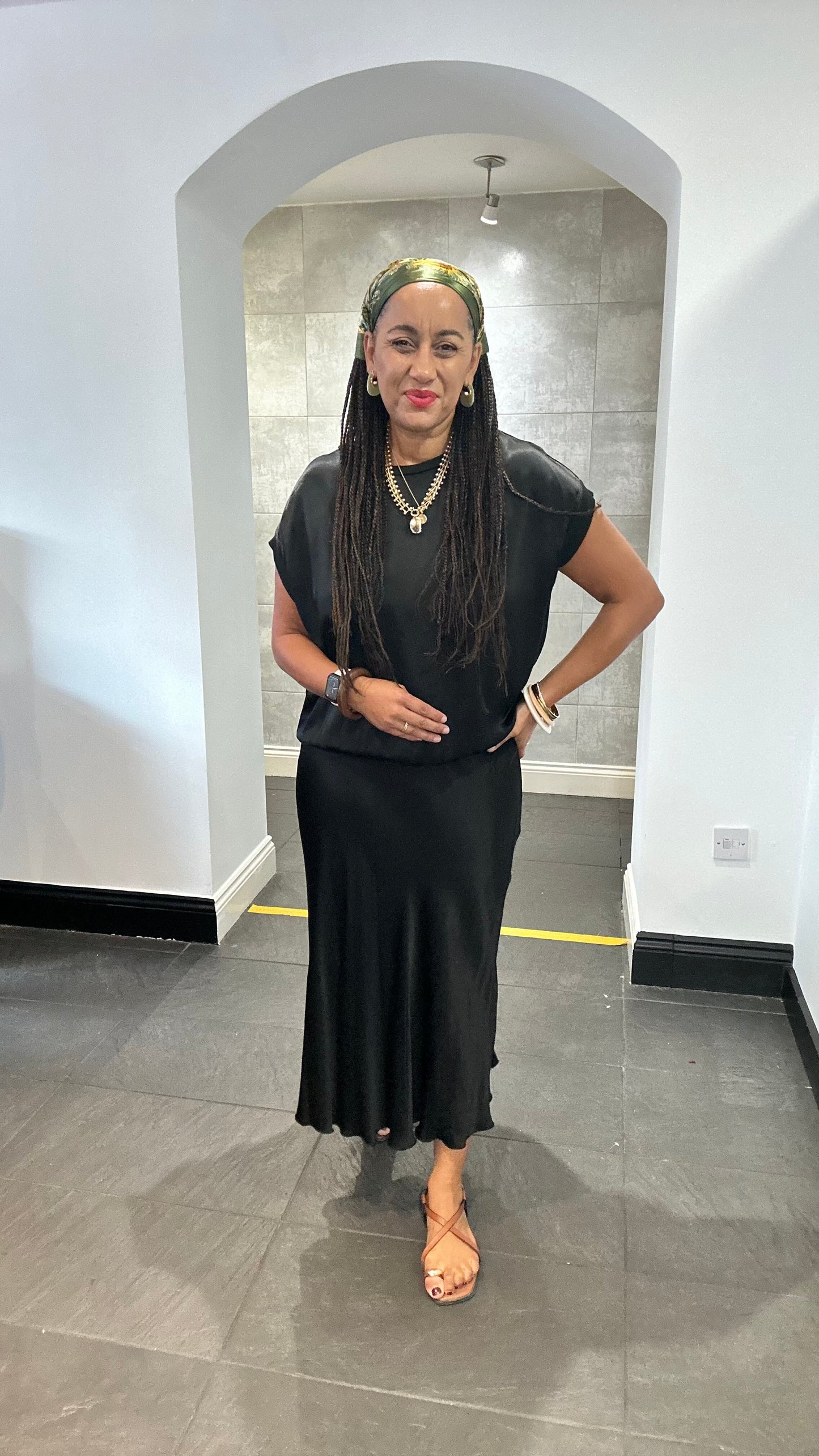 SATIN FEEL BIAS CUT MAXI SKIRT BLACK *New