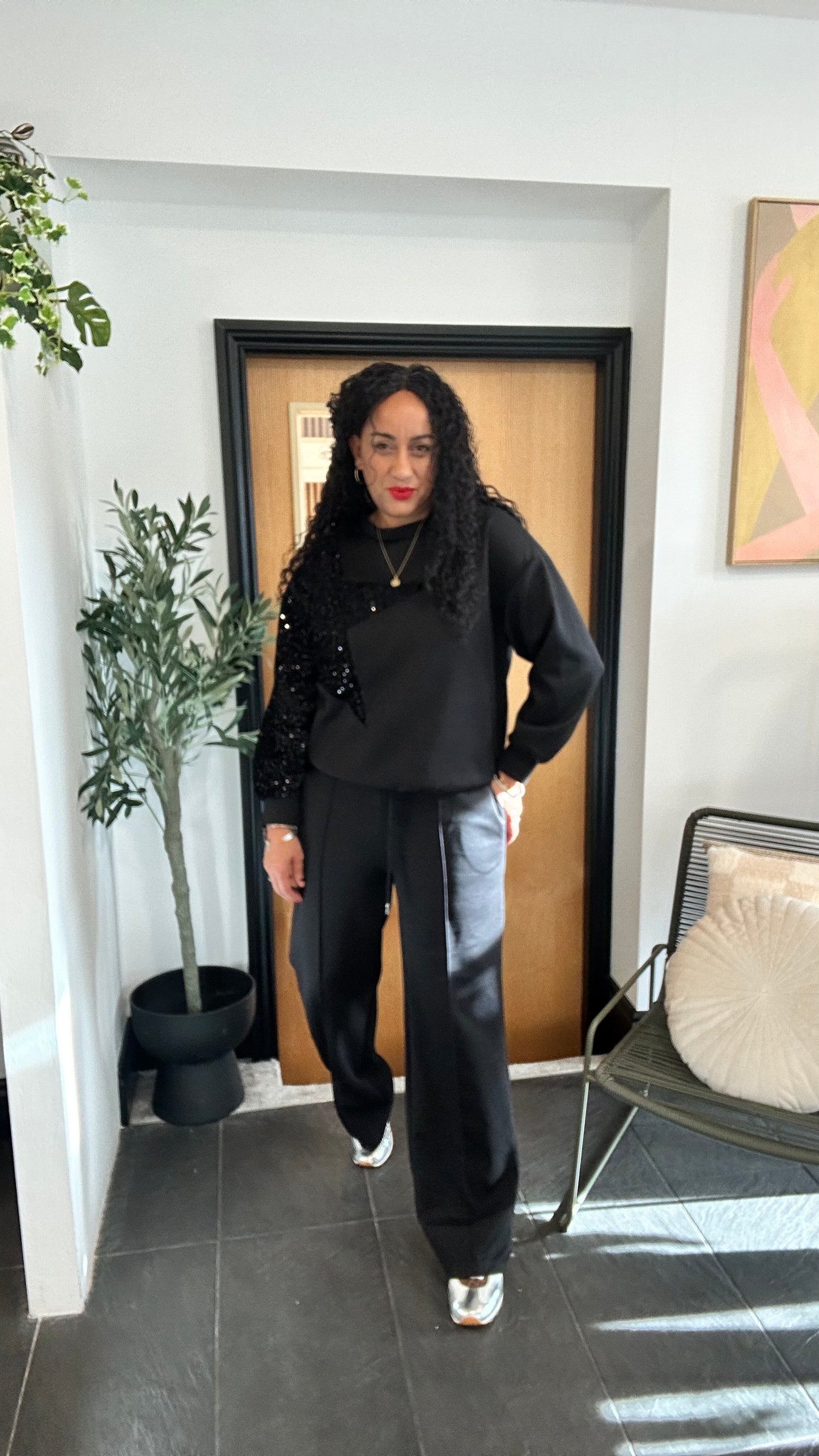 SHELBY SEQUIN STAR LOUNGEWEAR SET BLACK *New