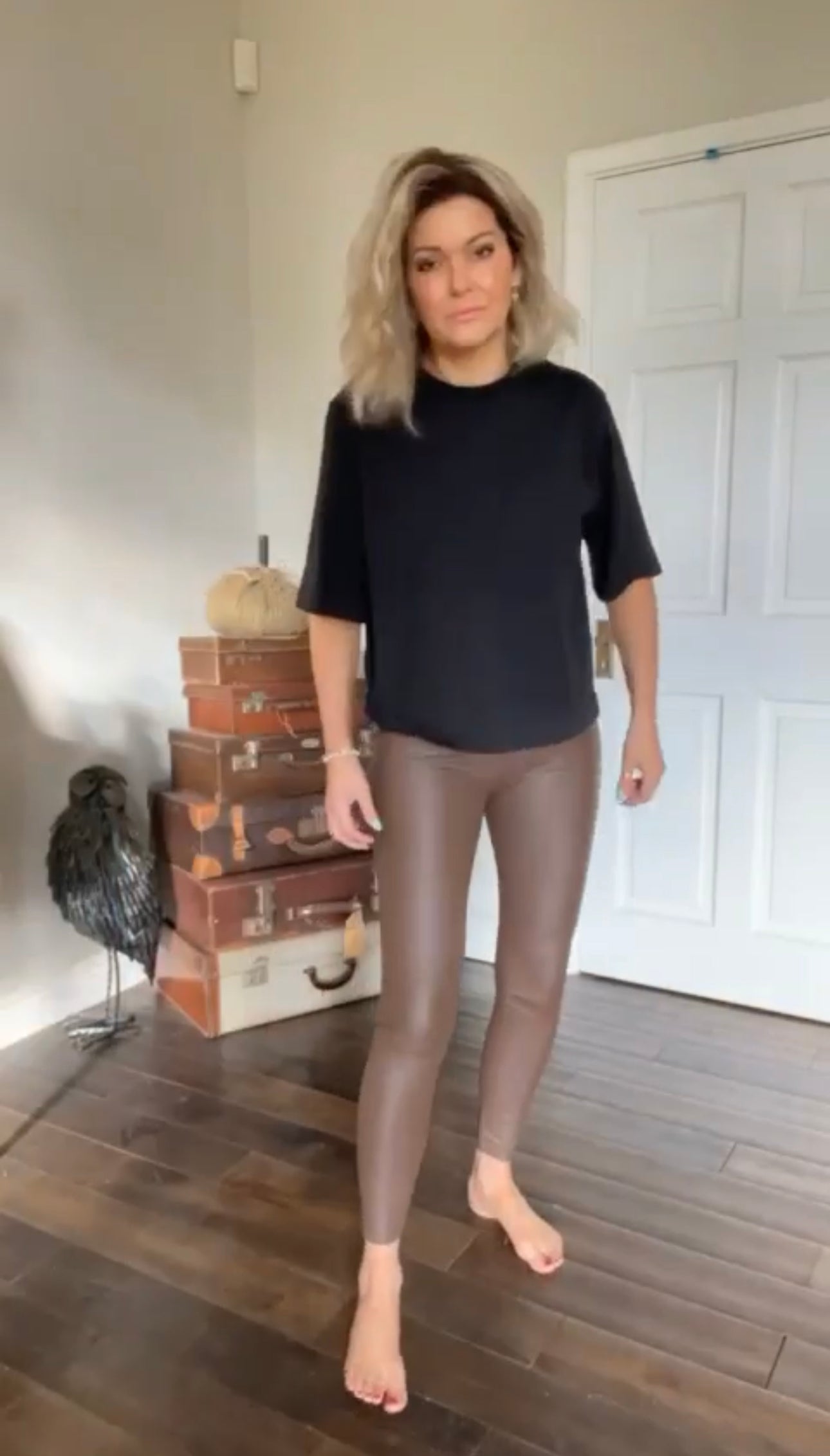 SALE HIGH WAISTED FAUX LEATHER LEGGINGS BROWN