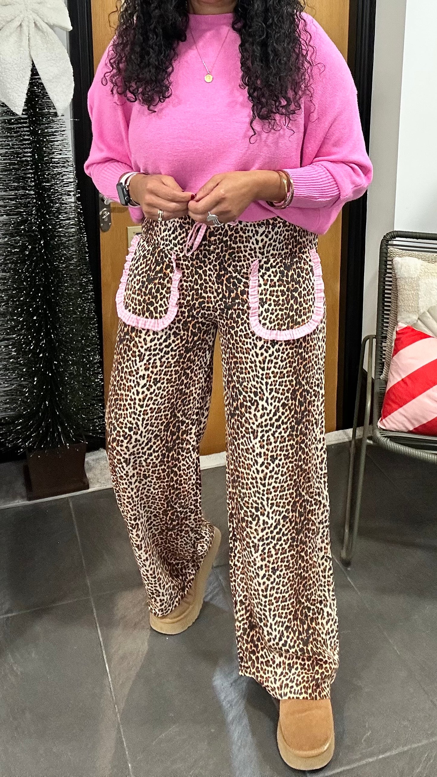 DAISY LEOPARD PRINT WIDE LEG TROUSERS WITH PINK CONTRAST *New