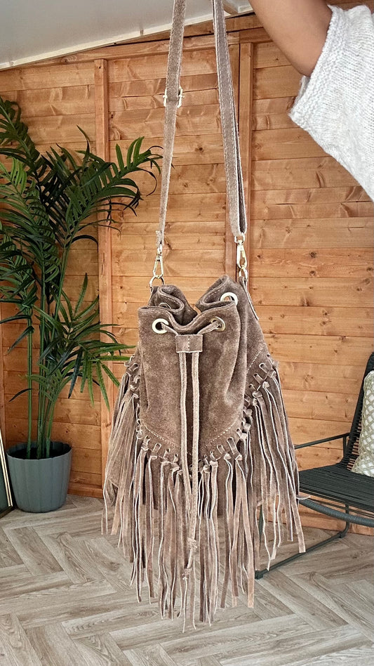 GENUINE LEATHER FRINGE TASSEL BUCKET BAG TAN *New