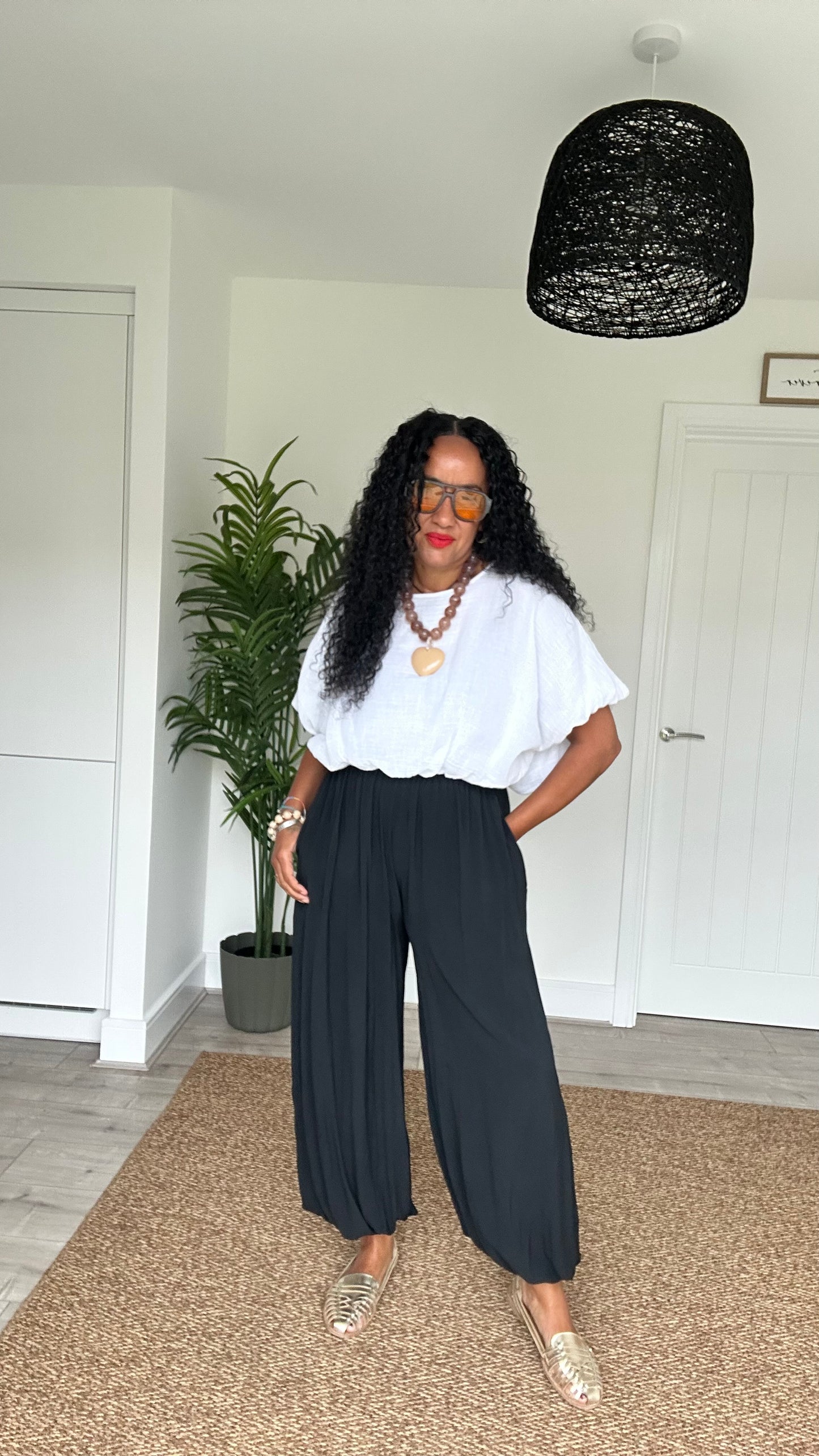 KYNDALL BALLOON TROUSERS BLACK *New