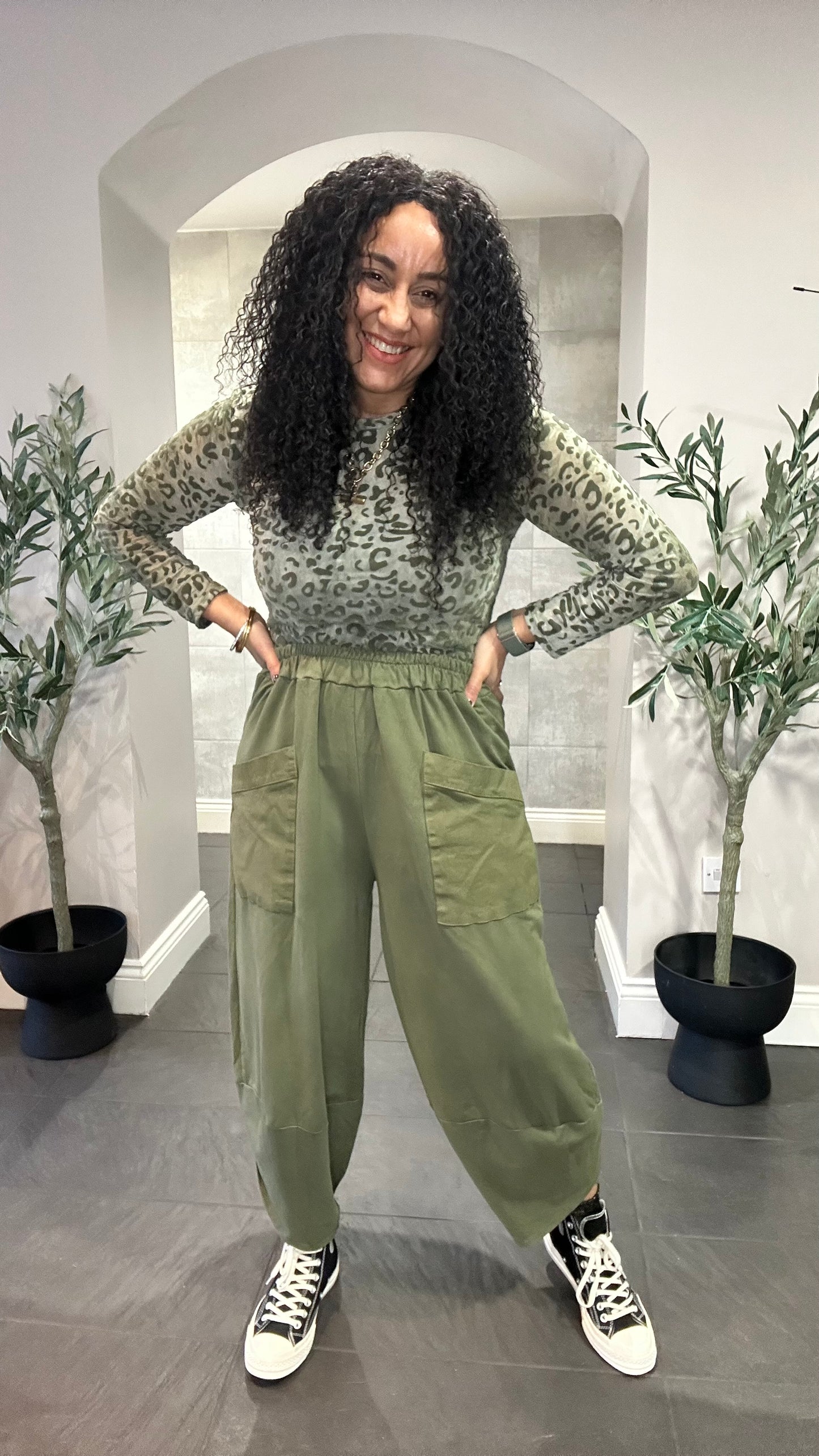 DEBORAH POCKET BALLOON TROUSERS KHAKI *New & Trending