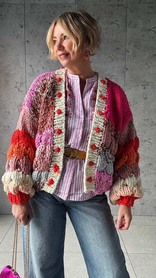 HANDCRAFTED CHUNKY KNIT CARDIGAN *New