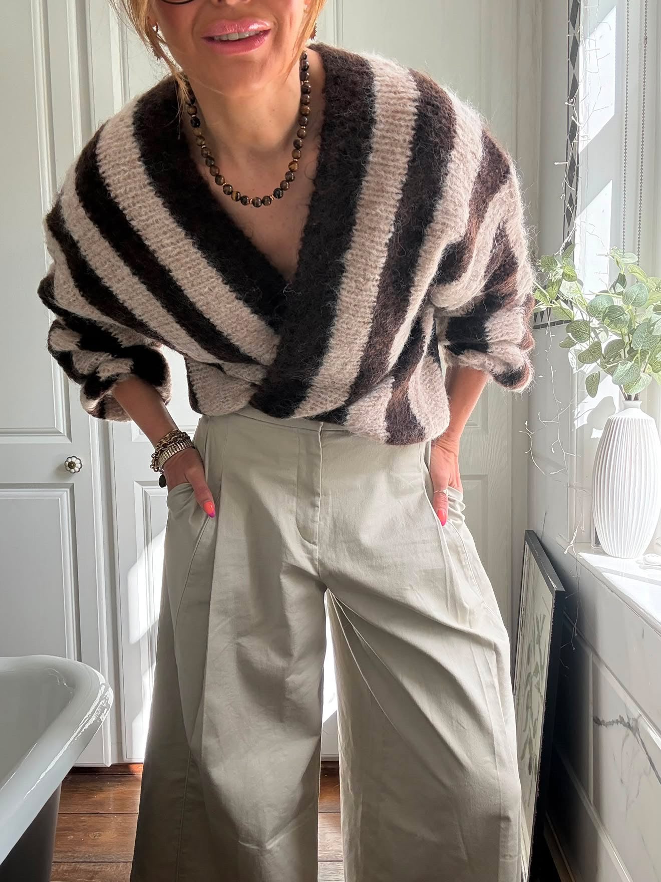 VESA STRIPE CARDIGAN CREAM & BROWN *New