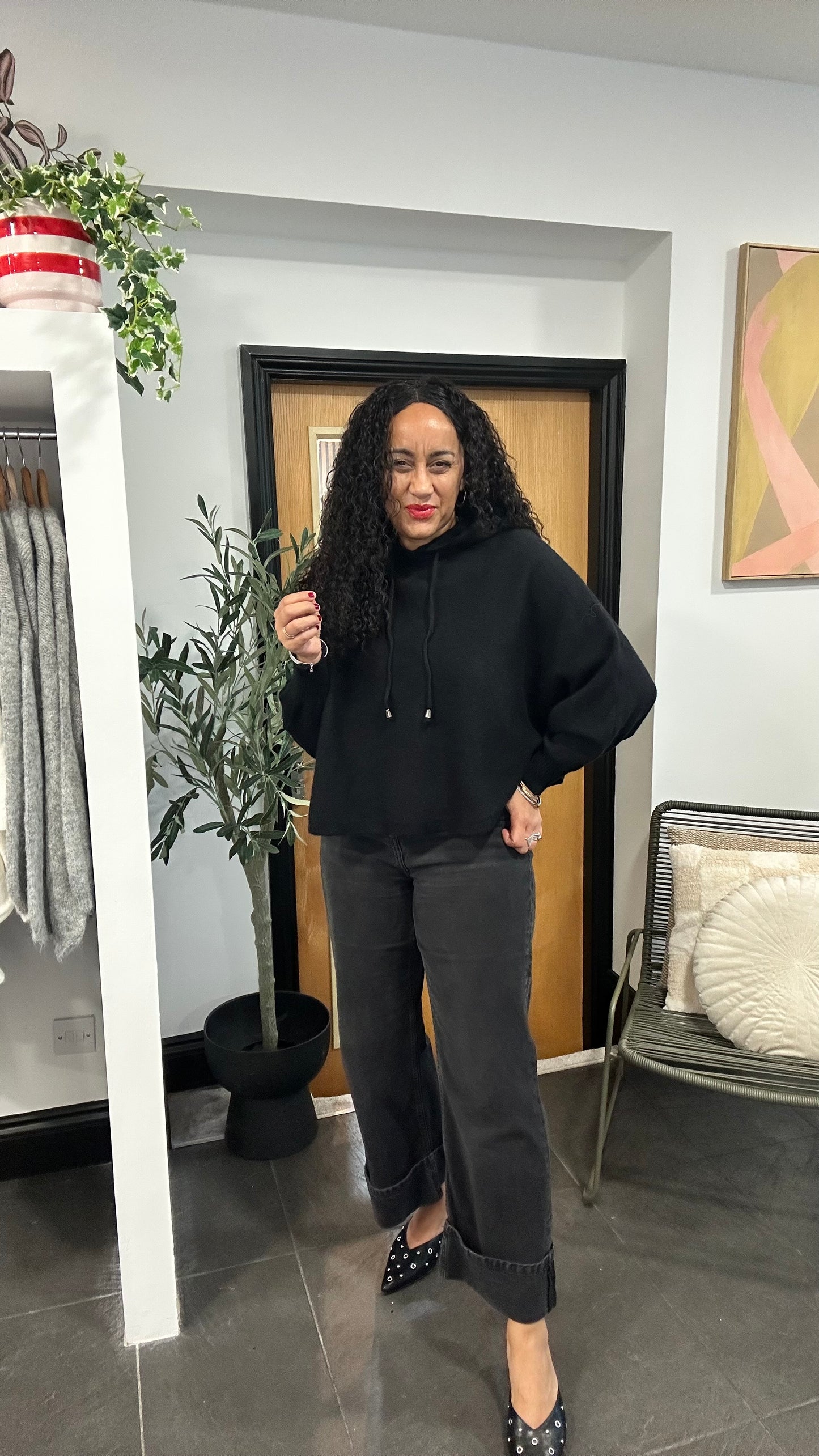 PUFF SLEEVE BOXY KNIT HOODIE BLACK *New