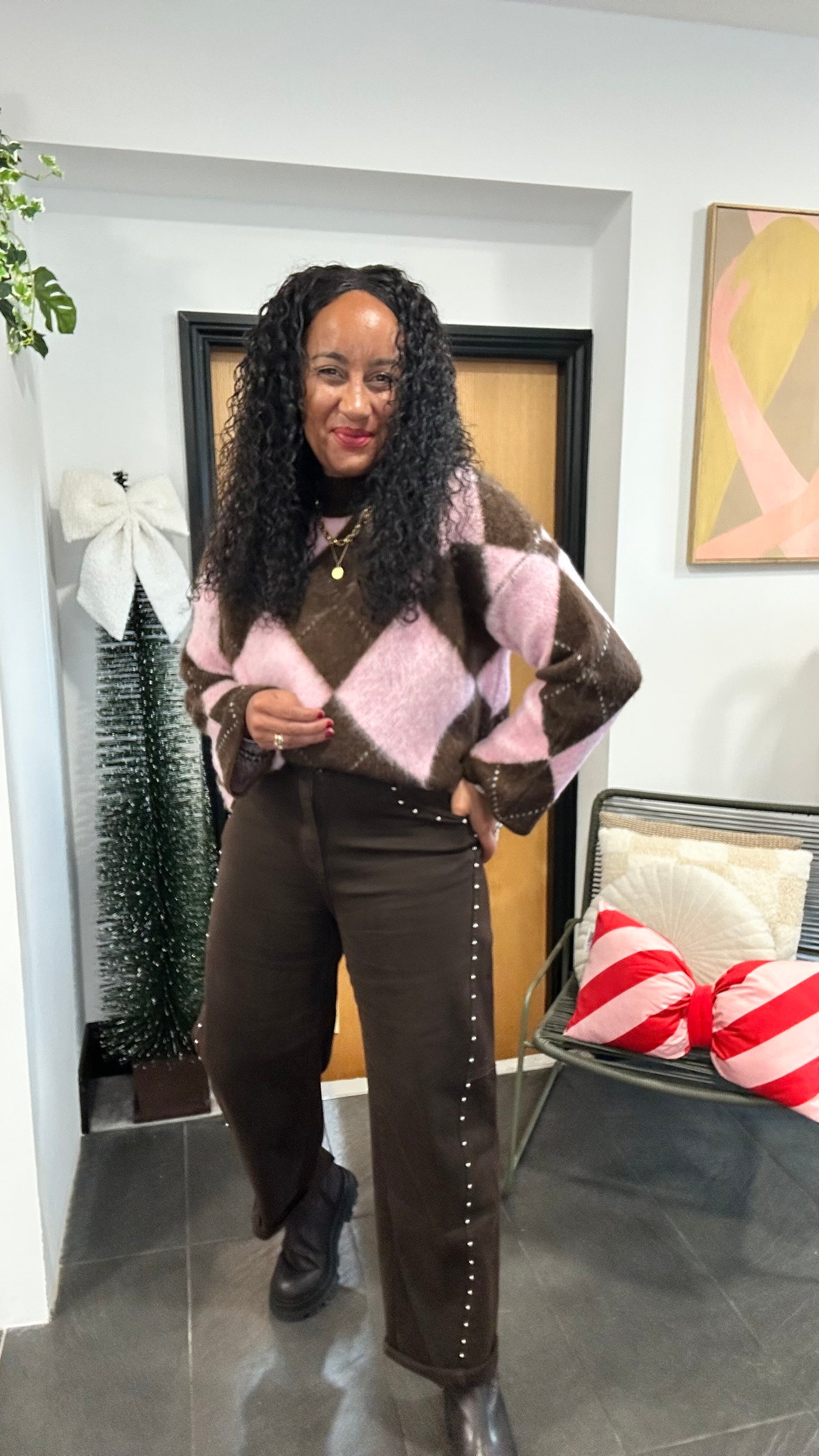 CHANNEL HIGH WAISTED STUD JEANS BROWN *New